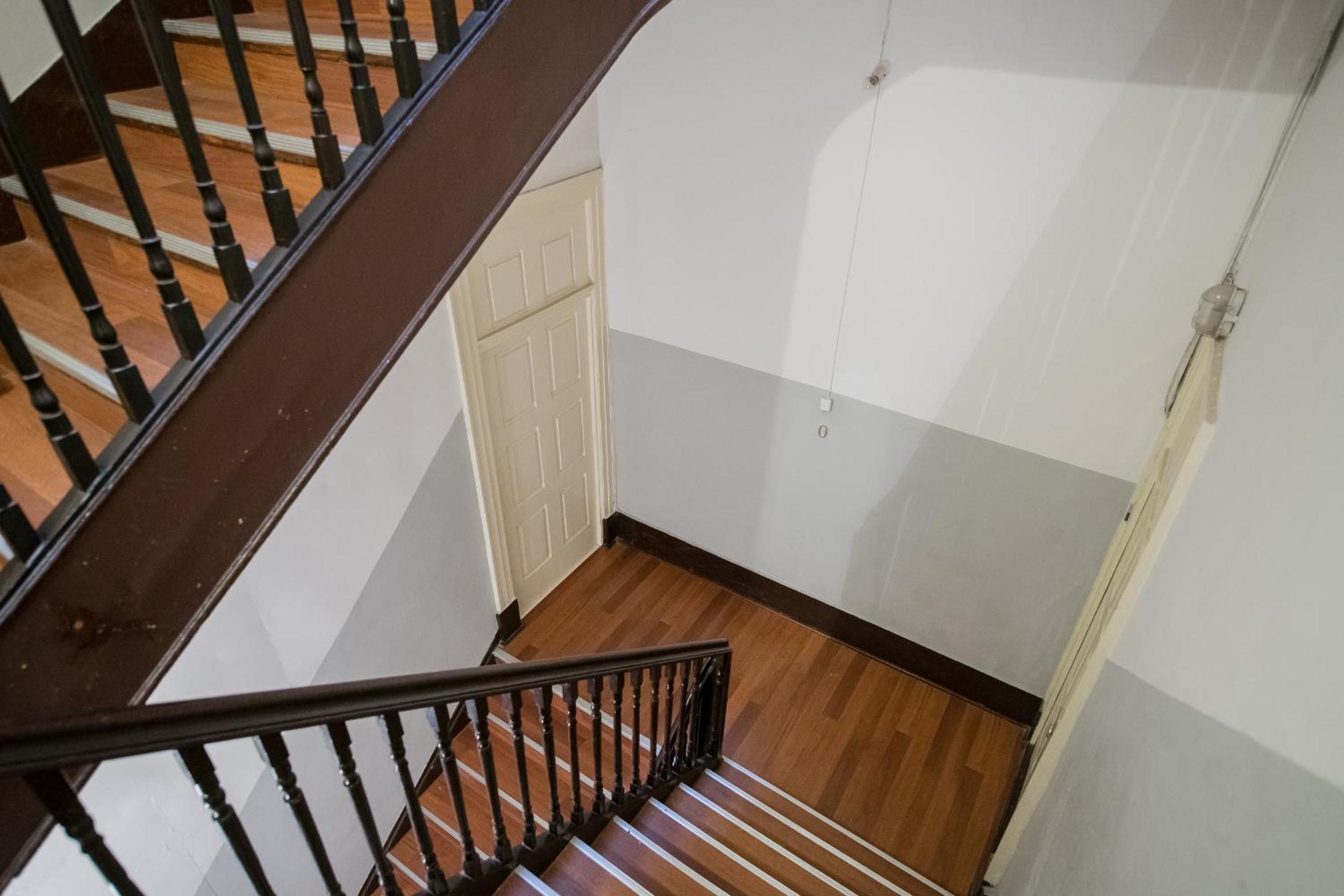 One-Bedroom Apartment - Photo 17