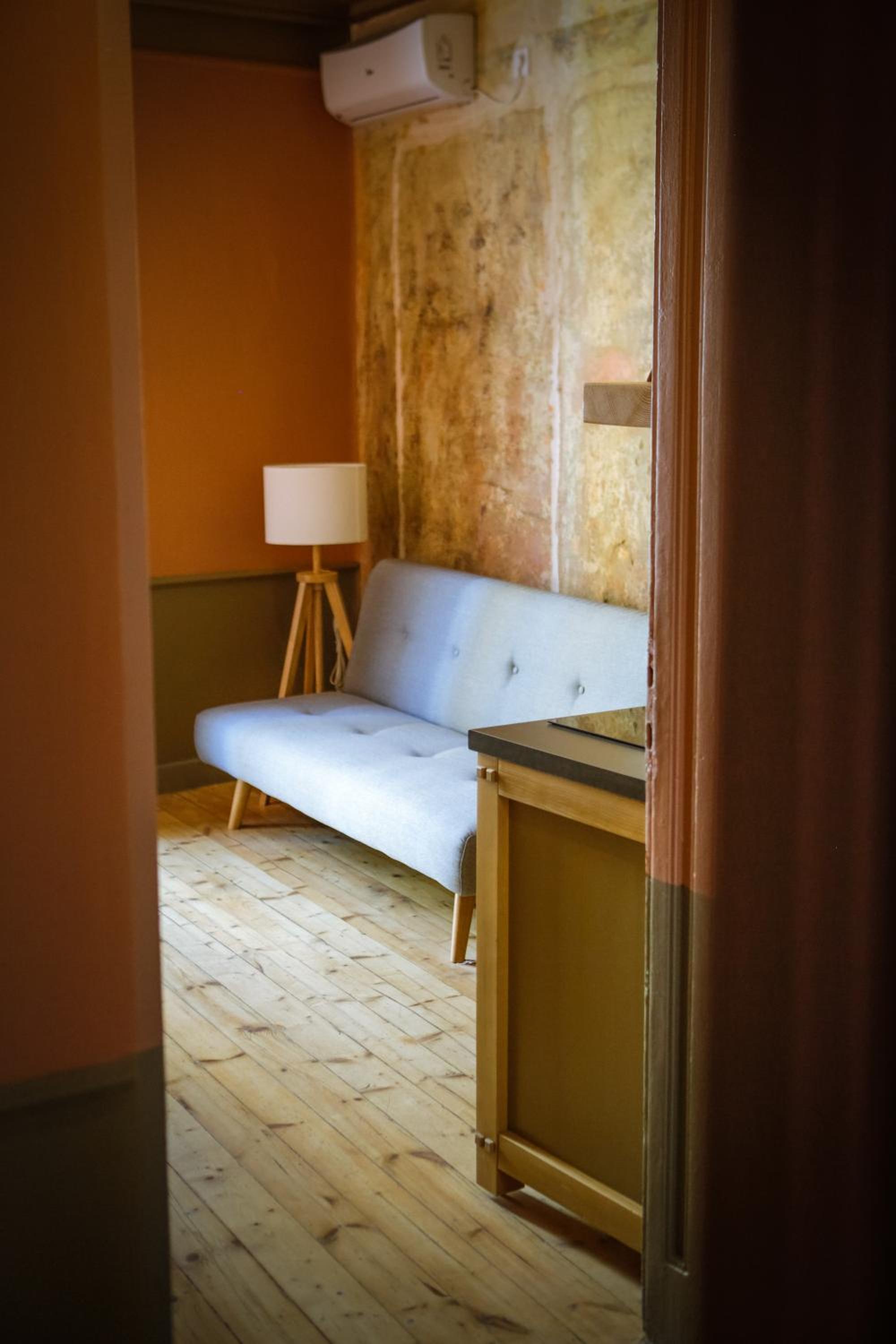 Two-Bedroom Apartment - Photo 40
