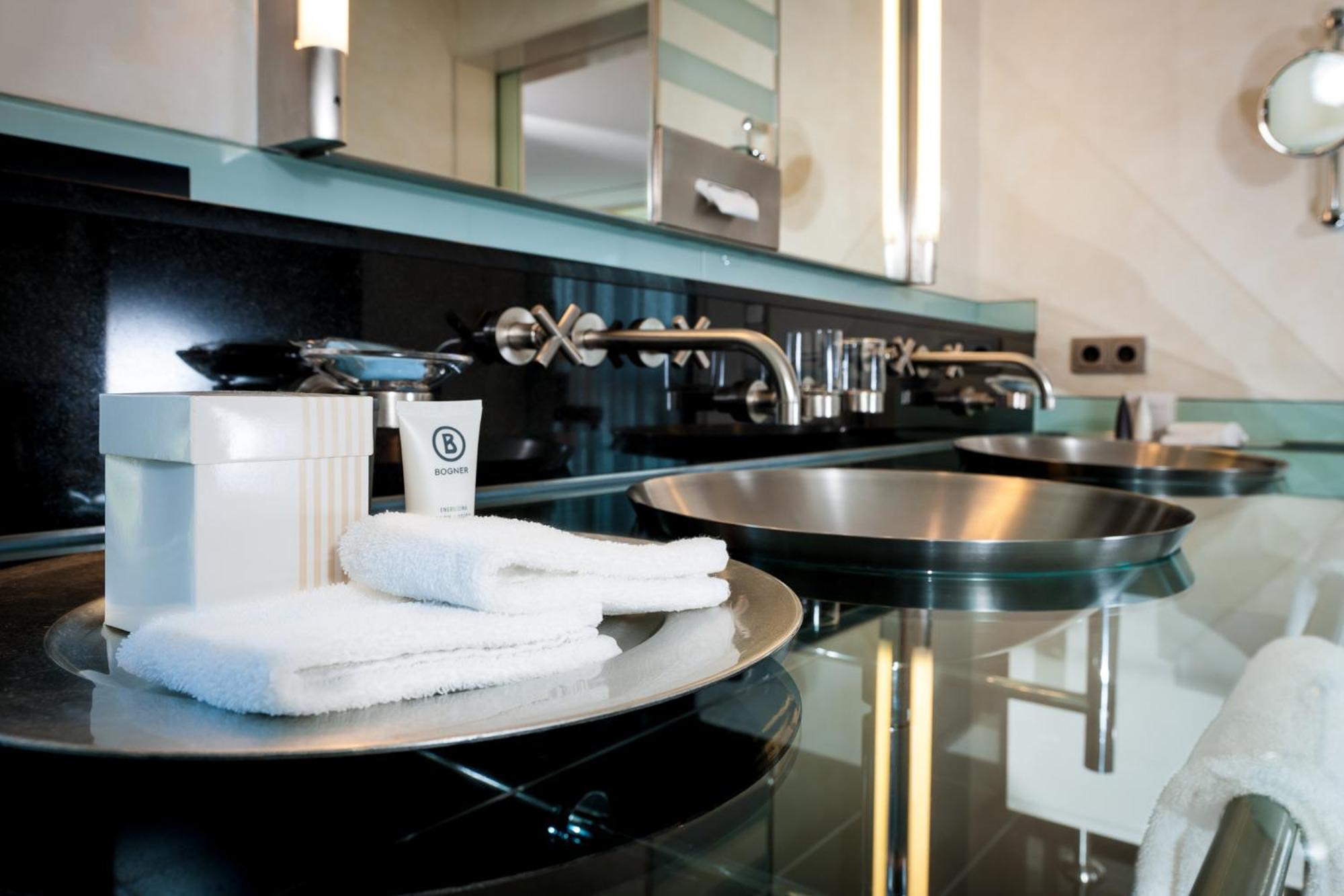Junior Suite - Photo 6