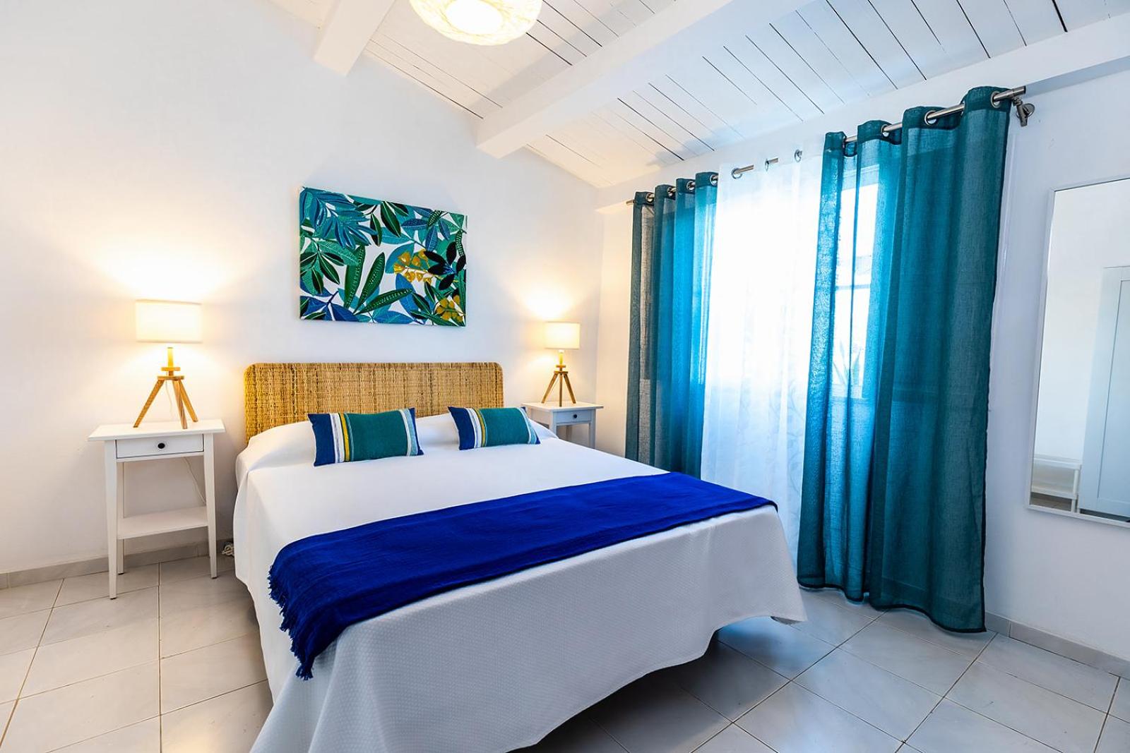 Double Room with Private Bathroom - Photo 1