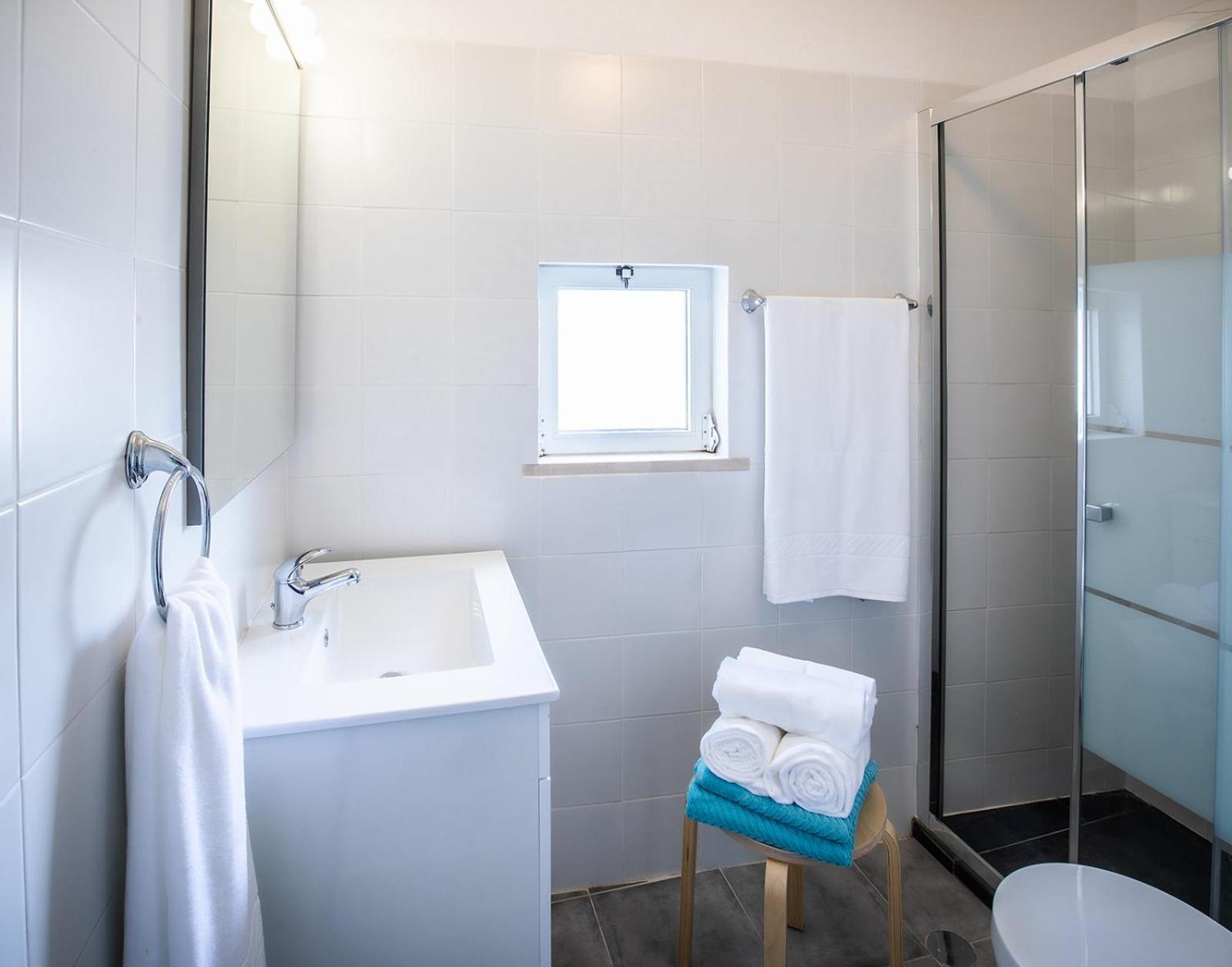 Double Room with Private Bathroom - Photo 5