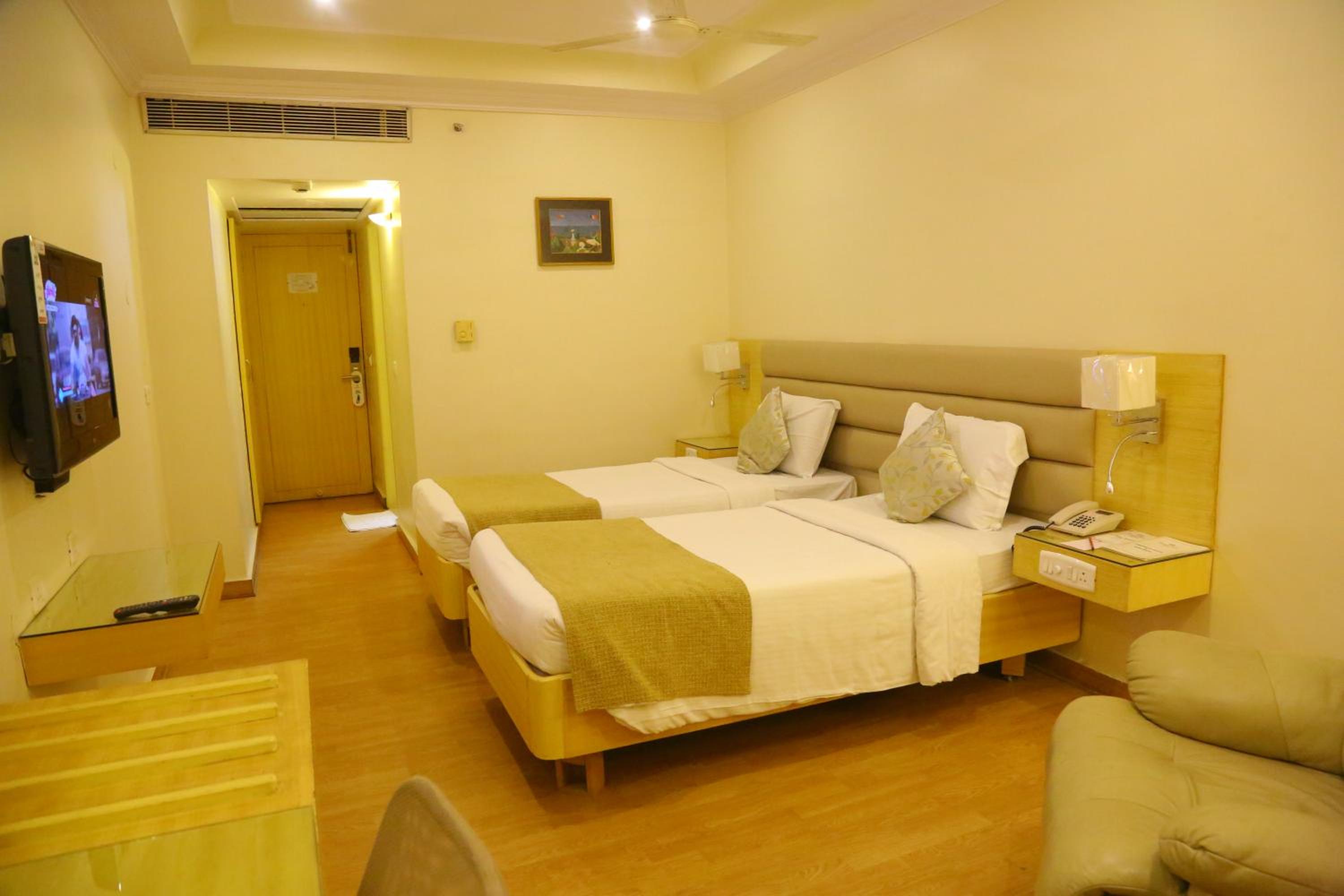 Royal Room photo 3