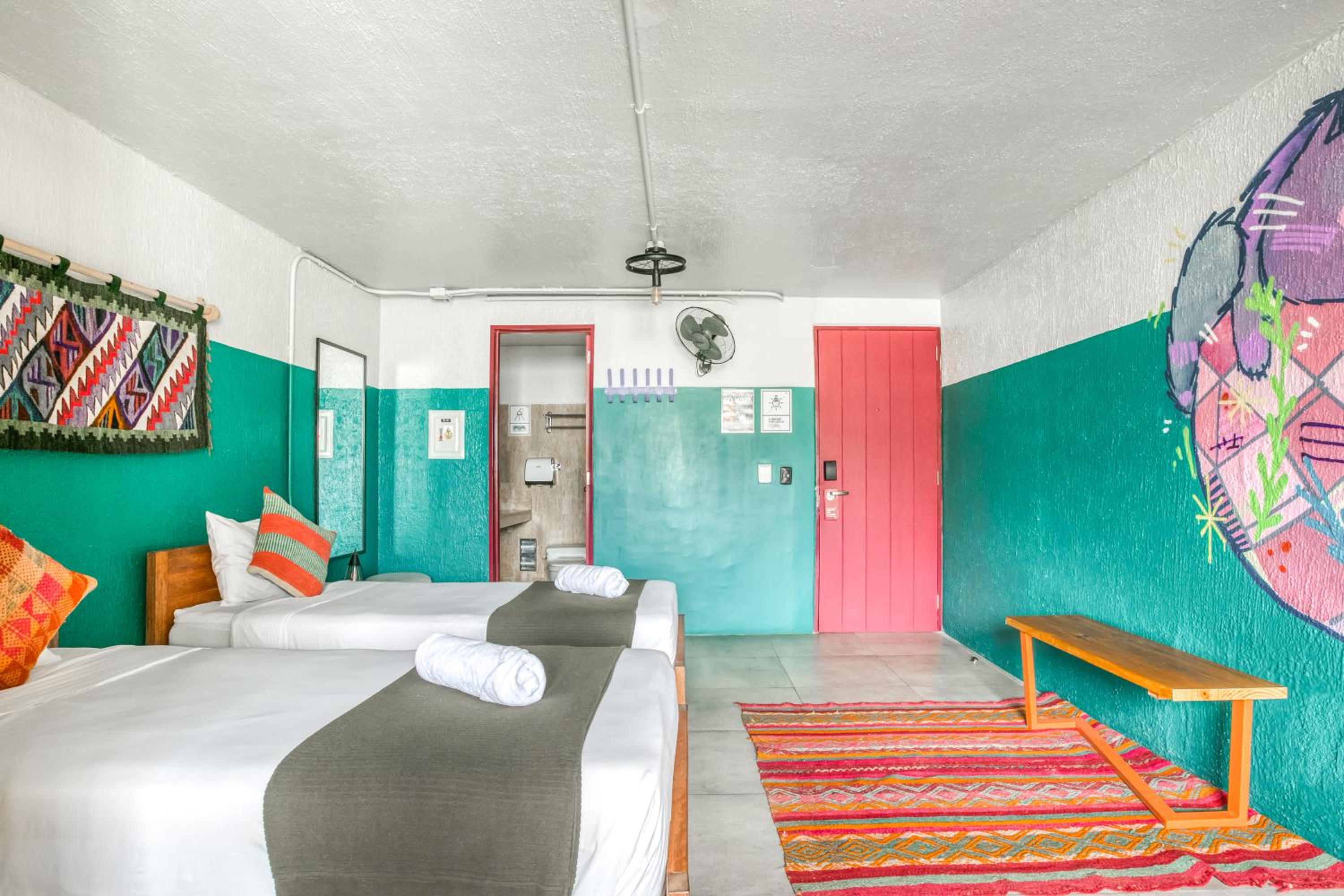 Standard Twin Room photo 3
