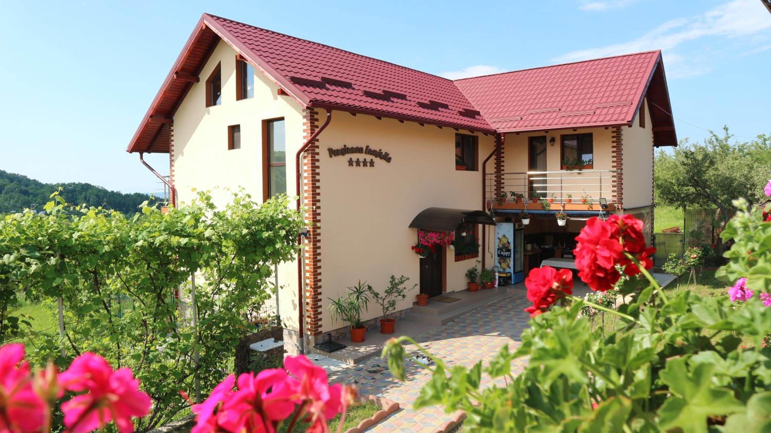 Double Room with Private Bathroom - Photo 2
