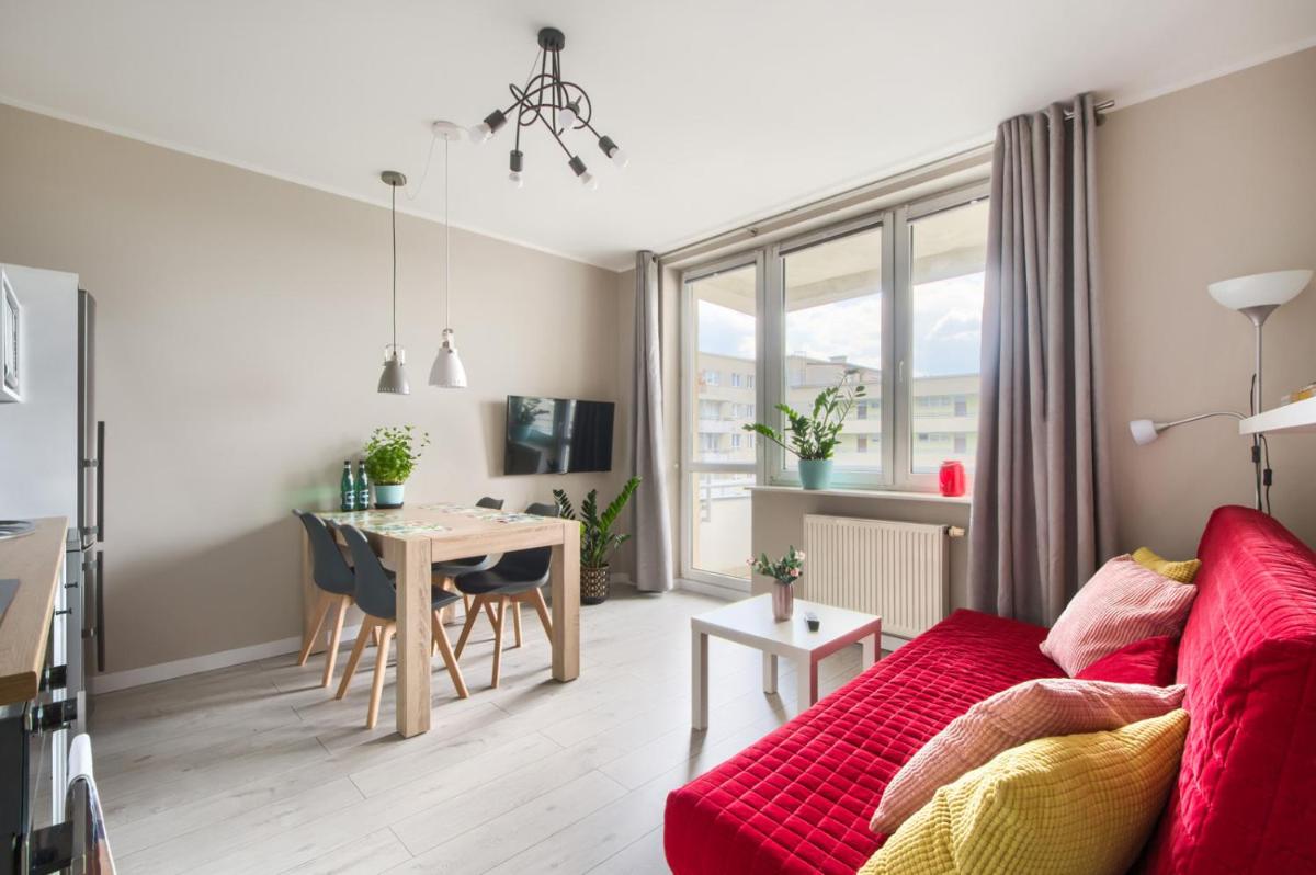 One-Bedroom Apartment - Photo 11
