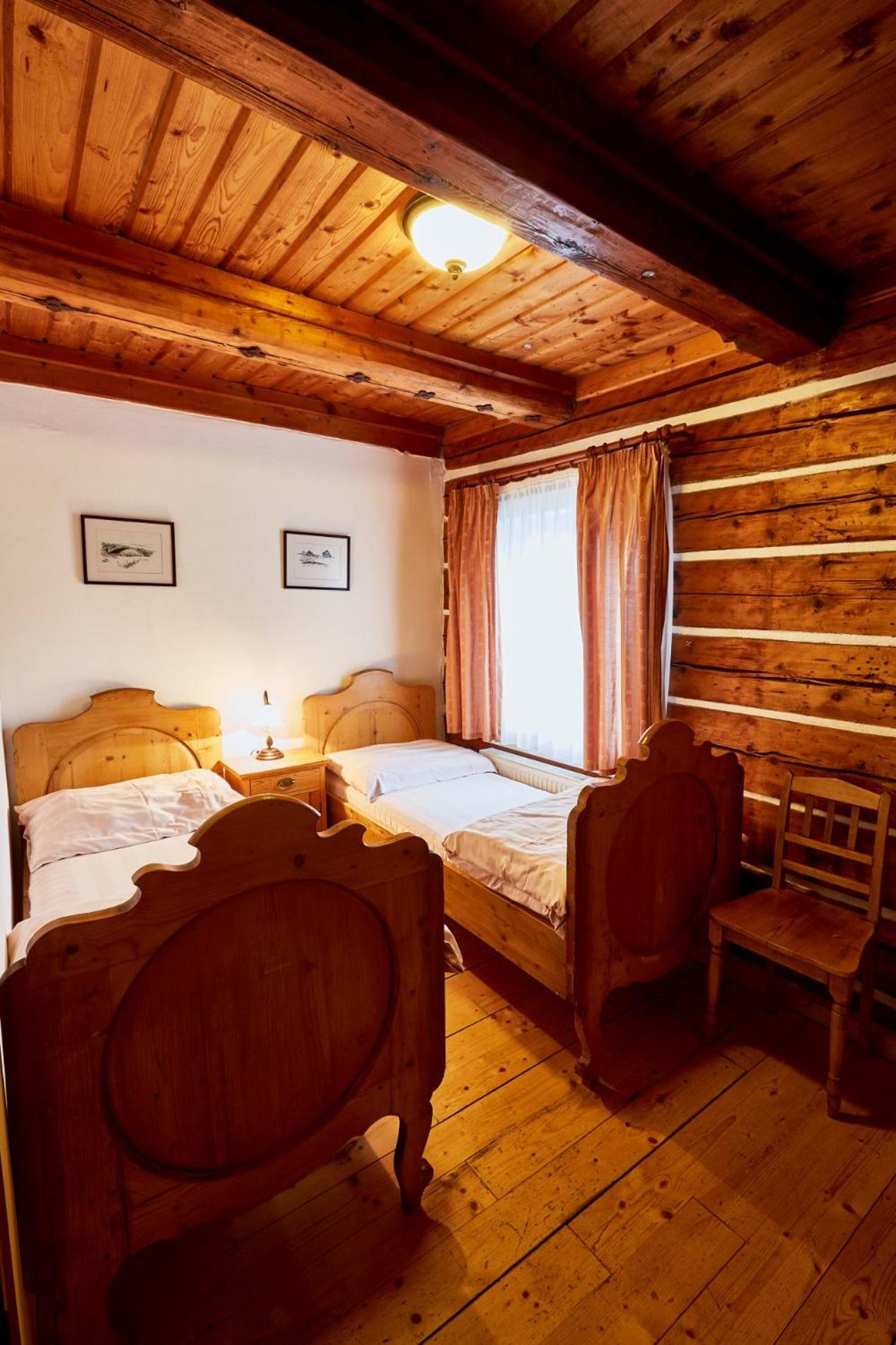 Classic Quadruple Room - Photo 1