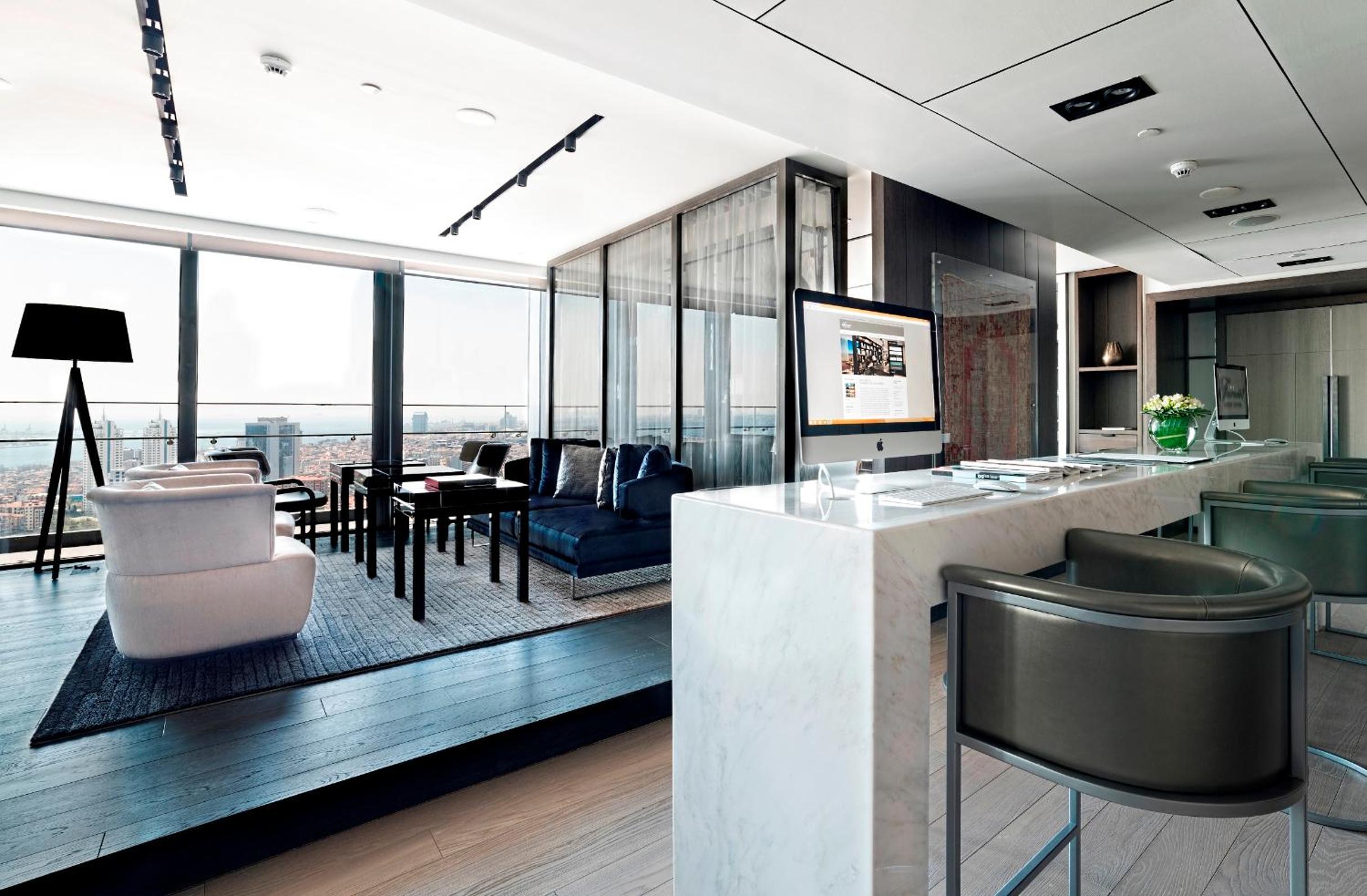 Fairmont Two Bedroom Suite with Lounge Access