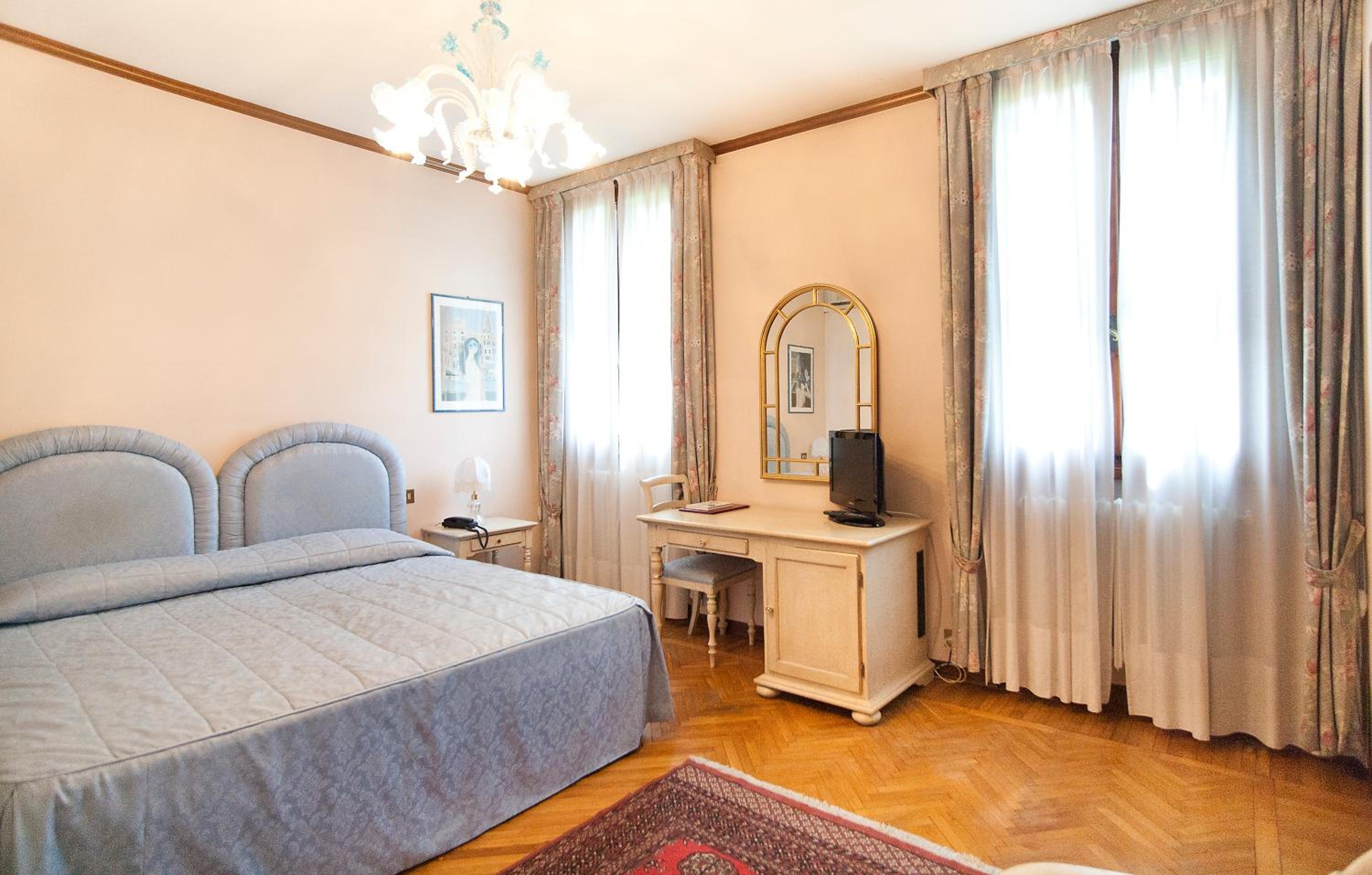 Superior Double Room - Photo 6