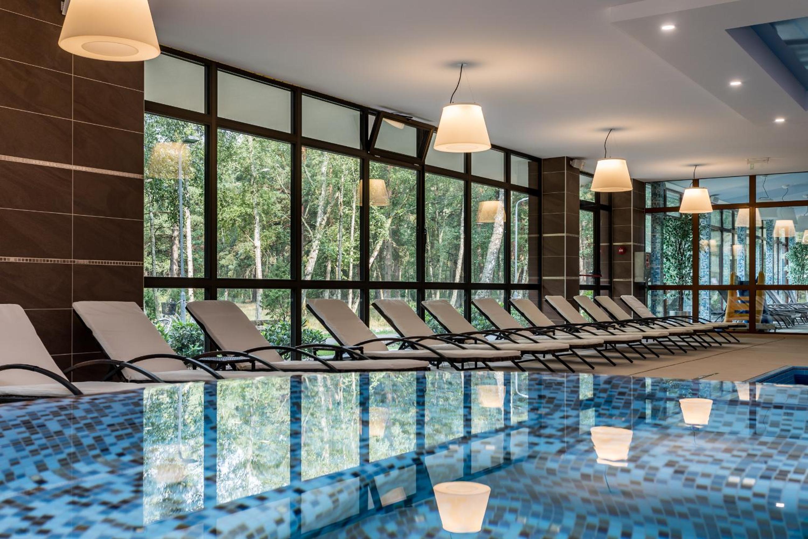 Suite with Spa Access photo 3