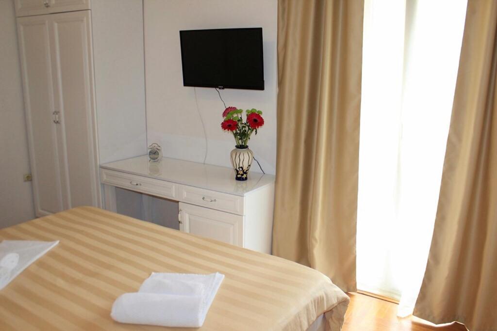 Standard Twin Room photo 3