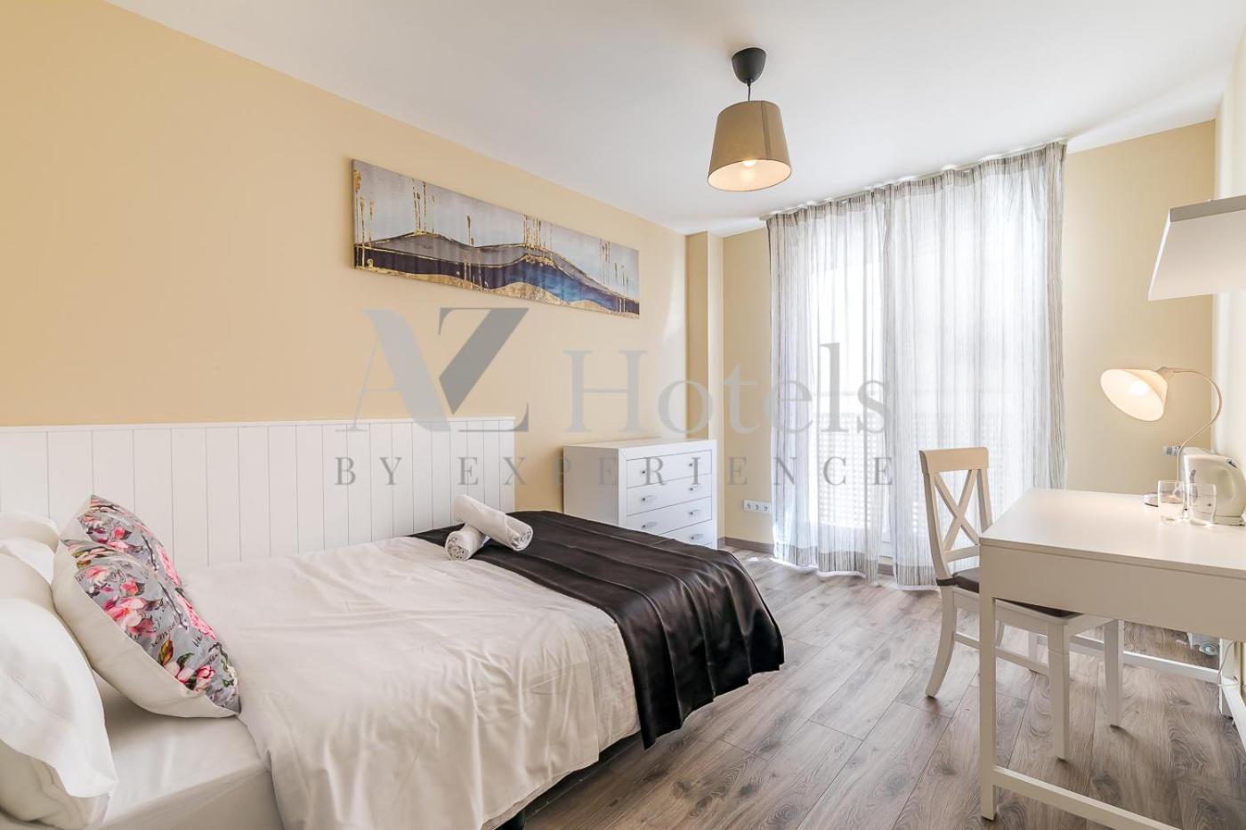 Double Room with Private Bathroom - Photo 20