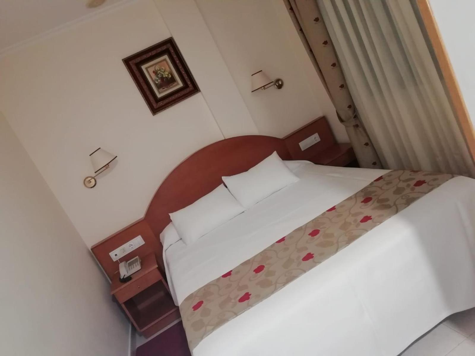 Habitación Doble o Twin Deluxe con Vista al Jardín