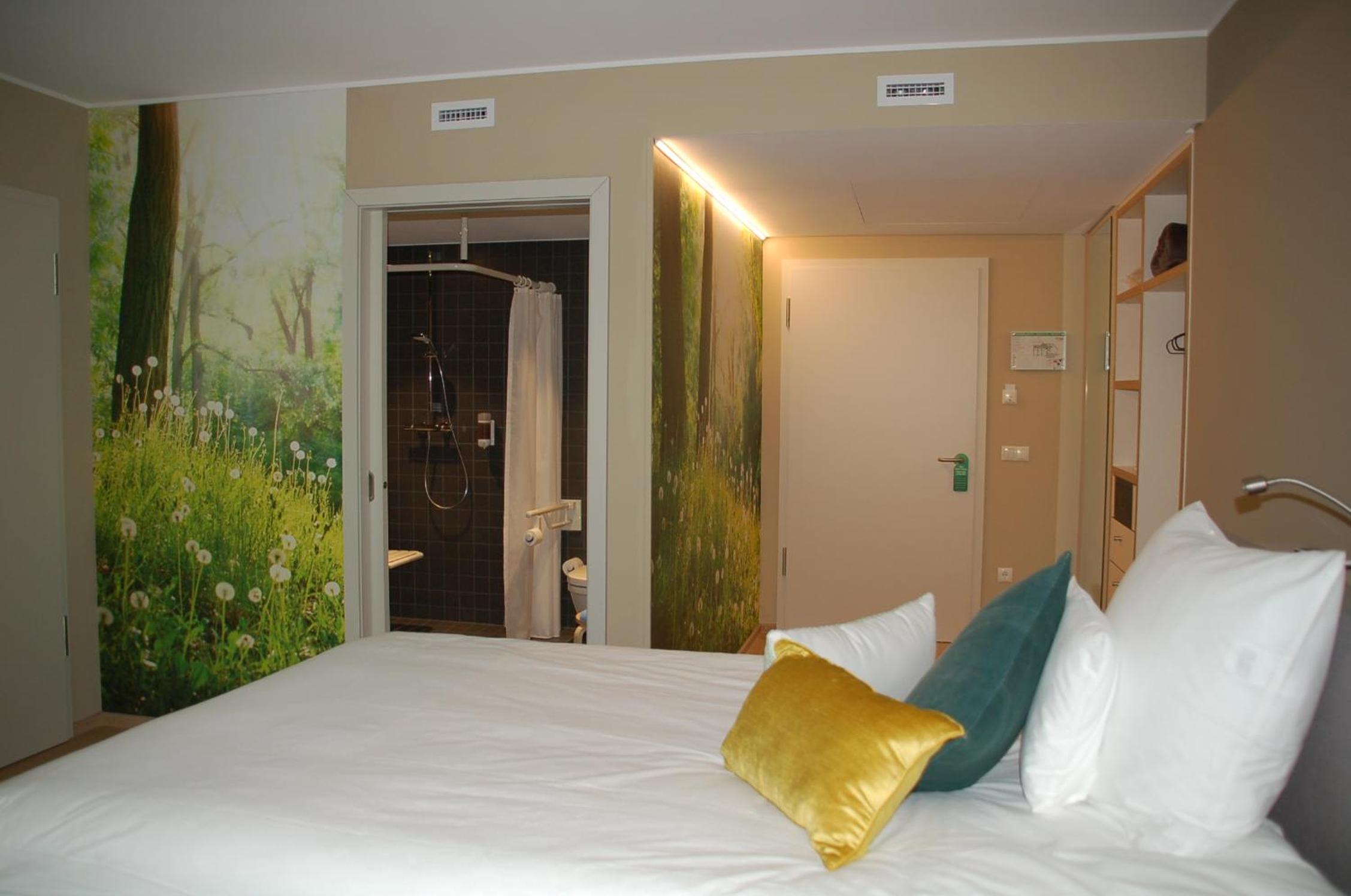 Single Room - Disability Access