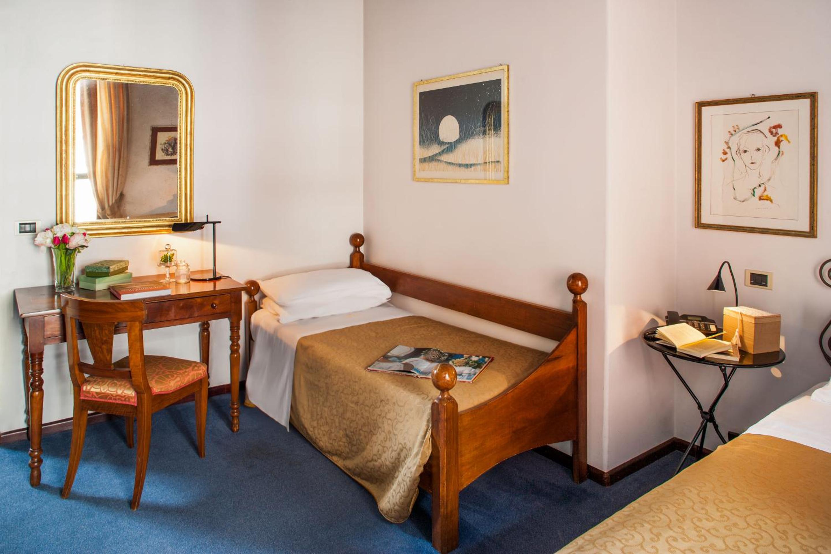 Classic Triple Room - Photo 1