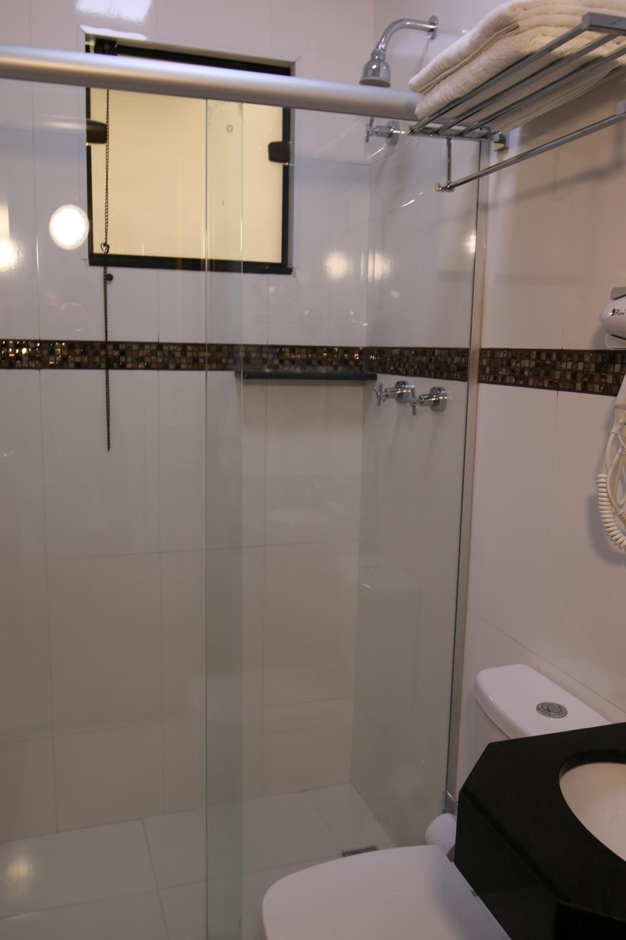Standard Triple Room - Photo 3