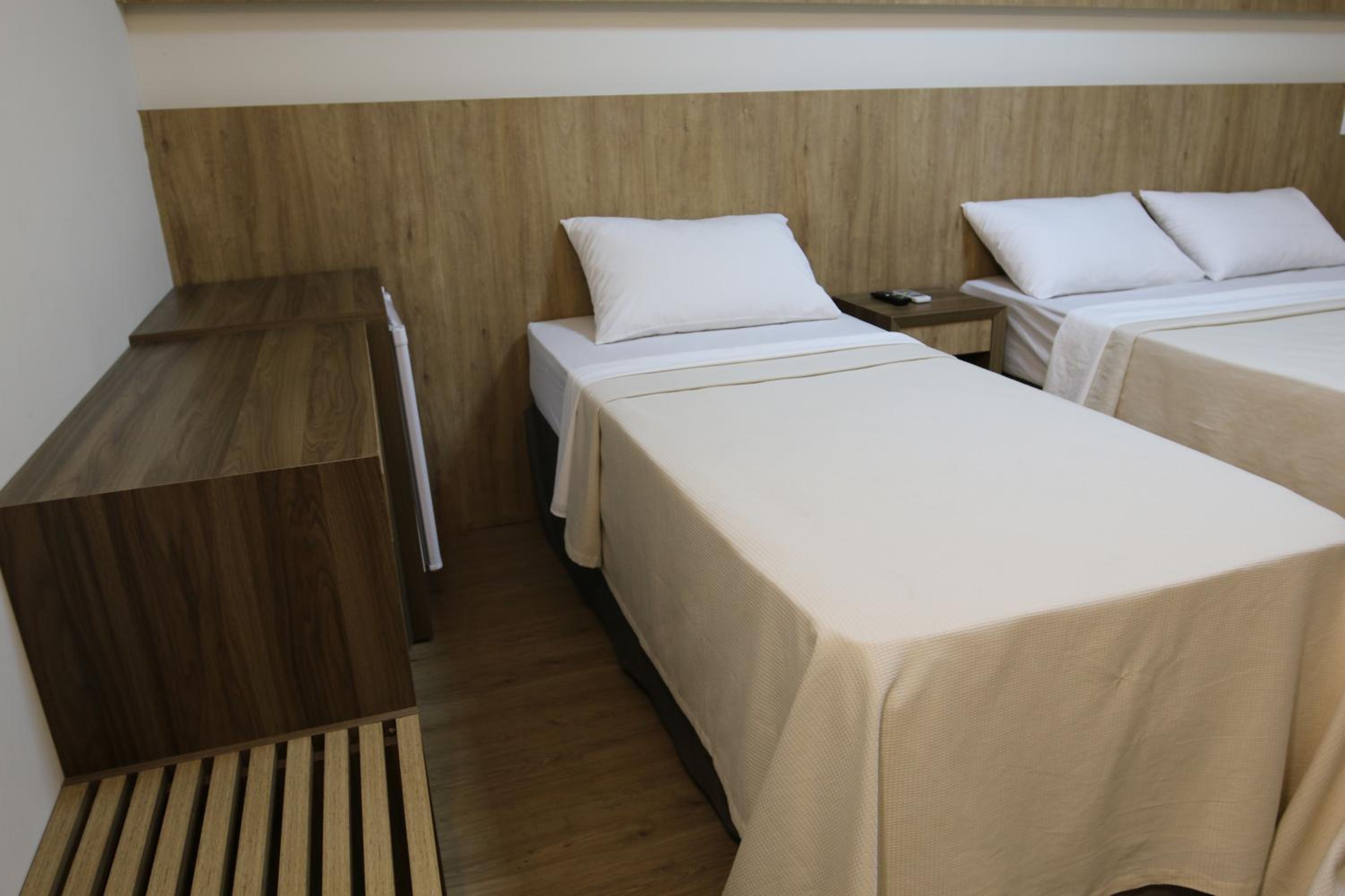 Standard Triple Room - Photo 7