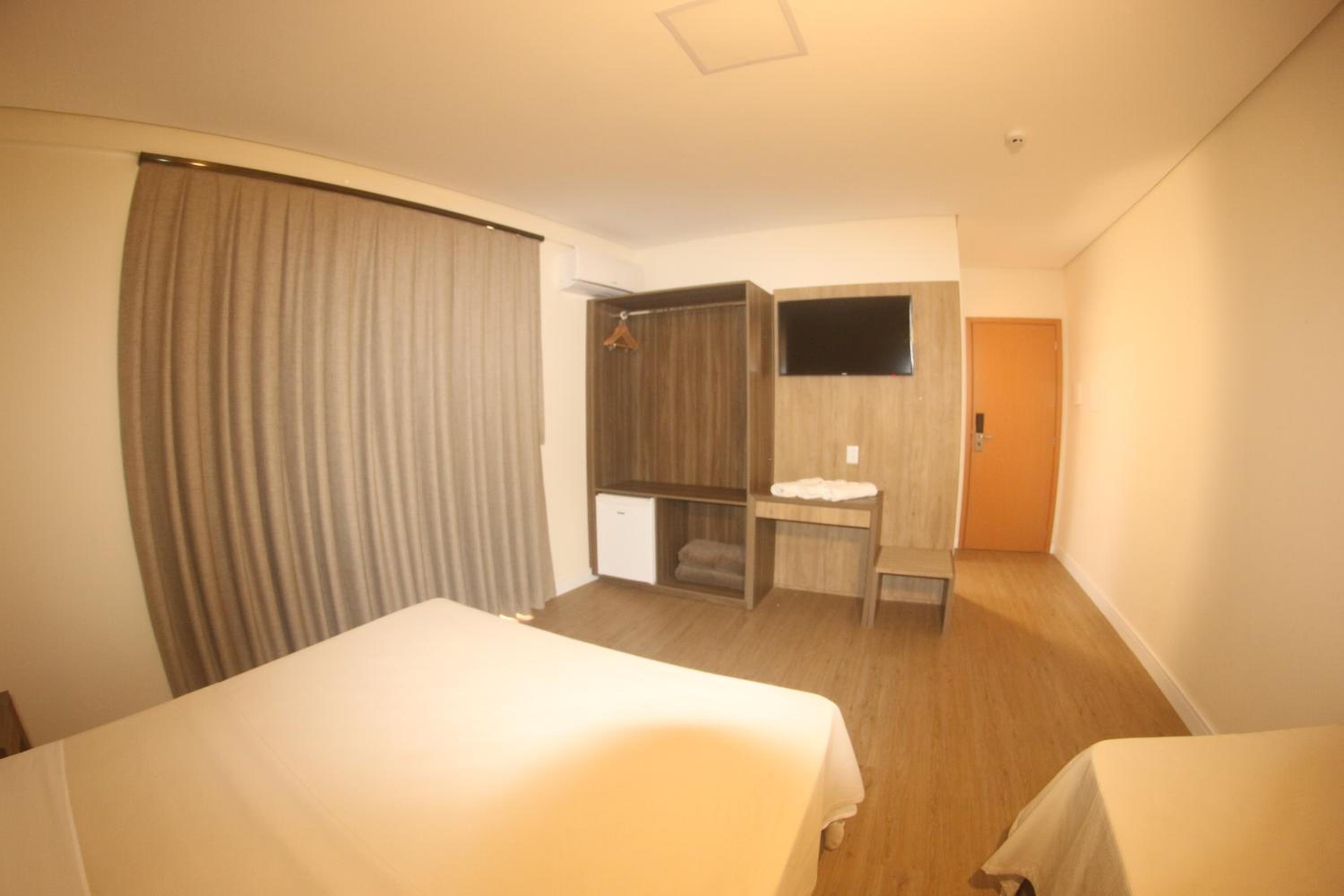 Luxury Triple Room - Photo 7