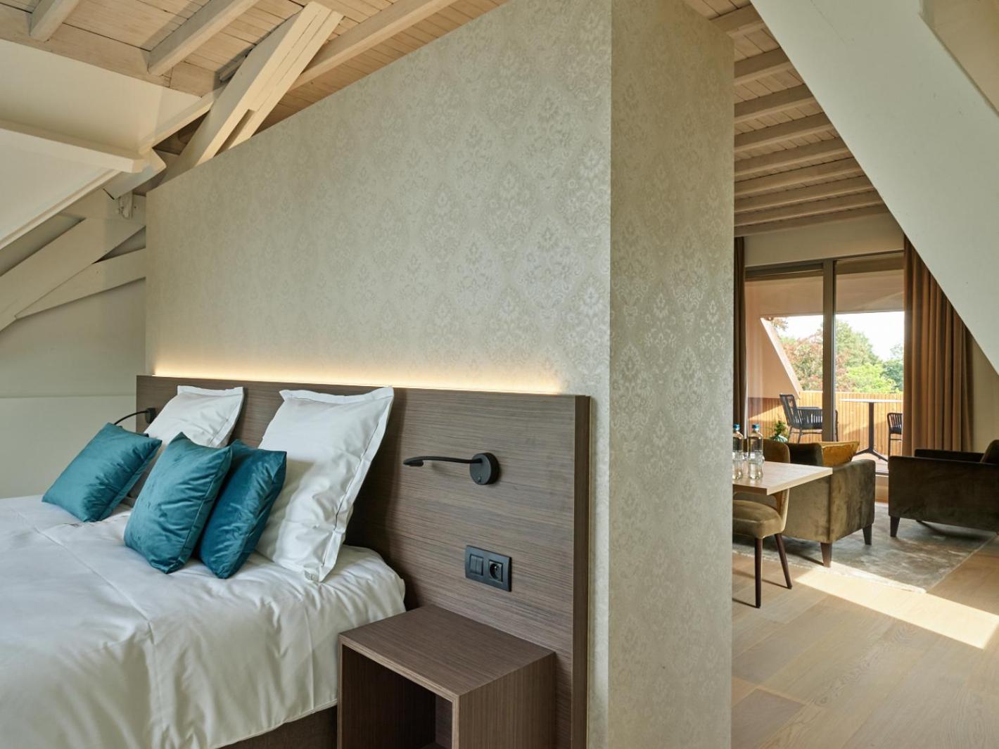 Deluxe Family Room - Photo 2
