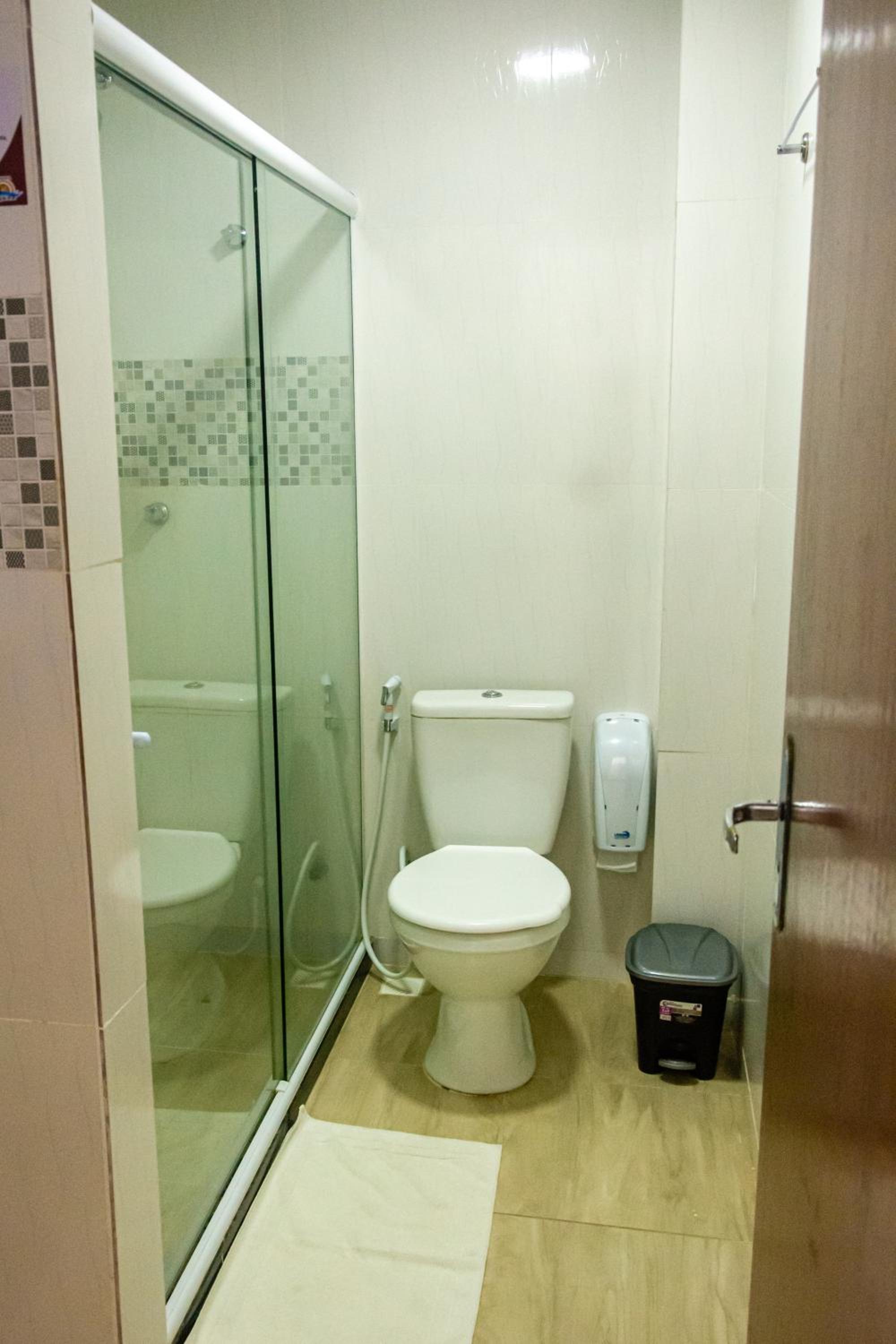 Deluxe Room with Ocean View and Hot Tub - Photo 10