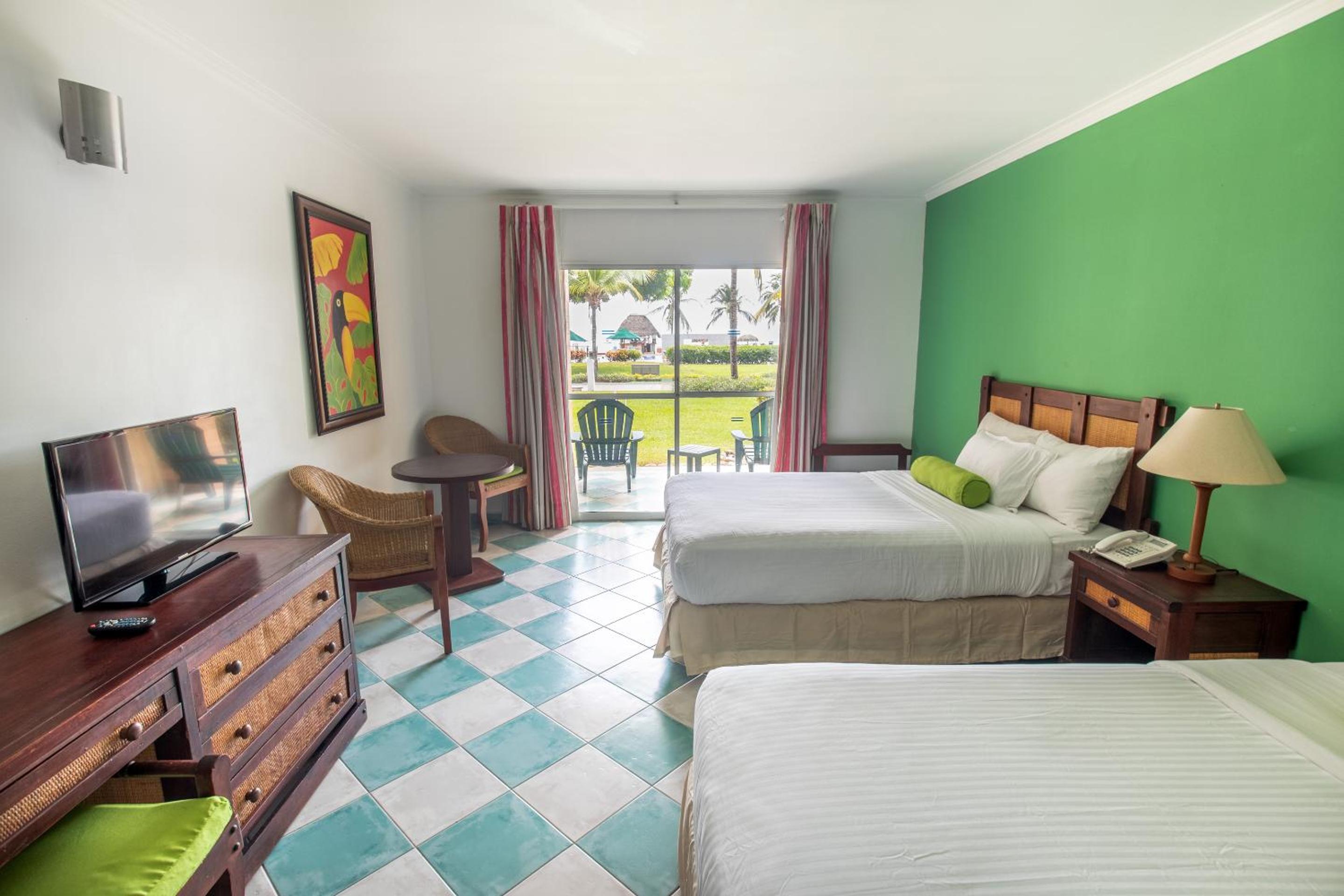 Standard Double Room With Garden View - Photo 5