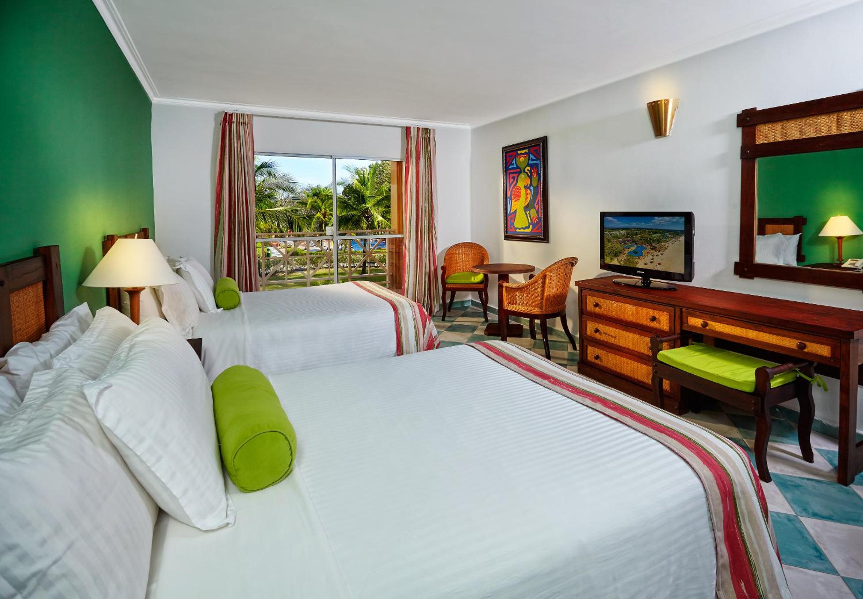 Standard Double Room With Garden View - Photo 2