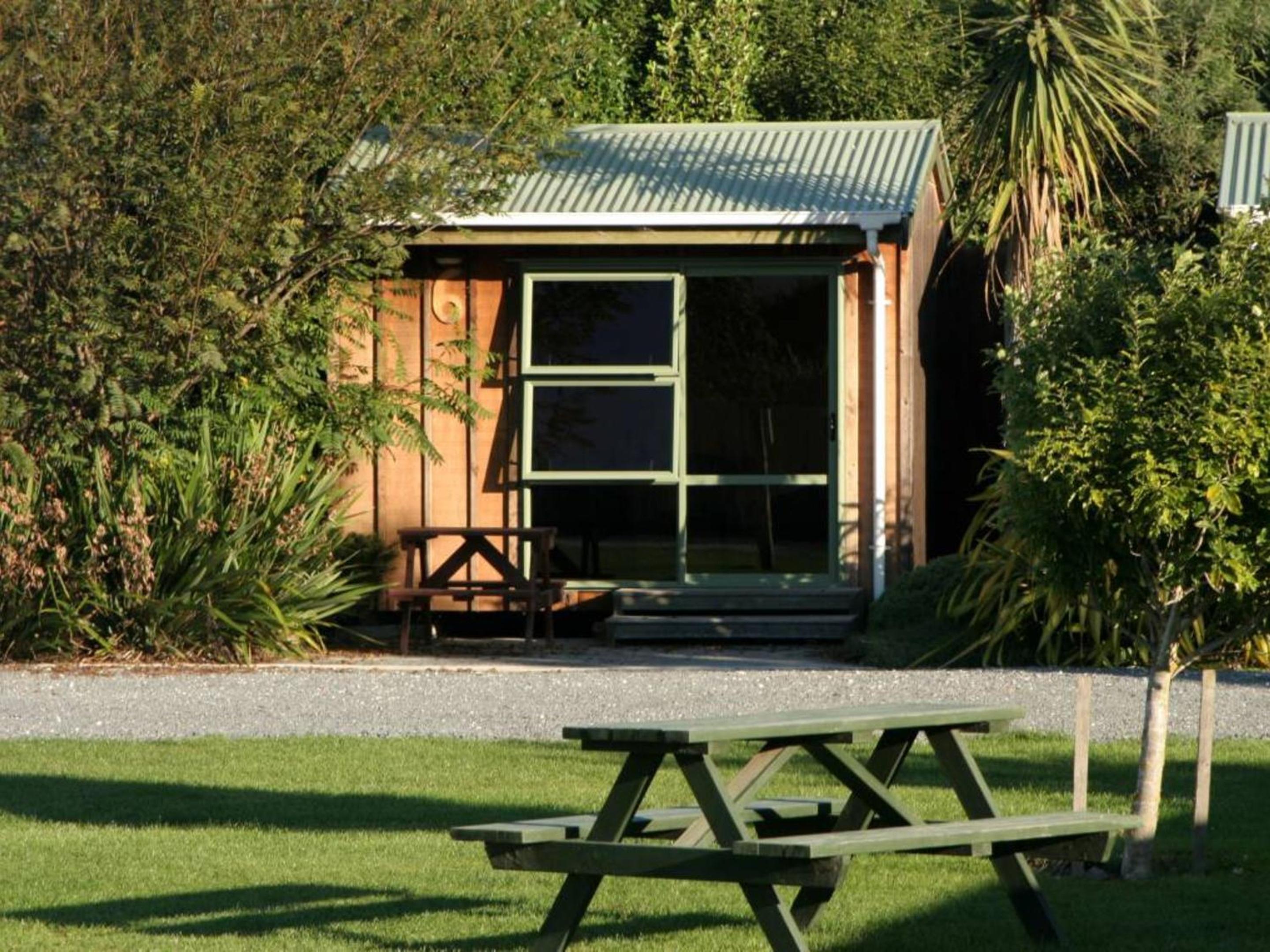 Standard Cabin with Shared Bathroom (4 People) photo 2