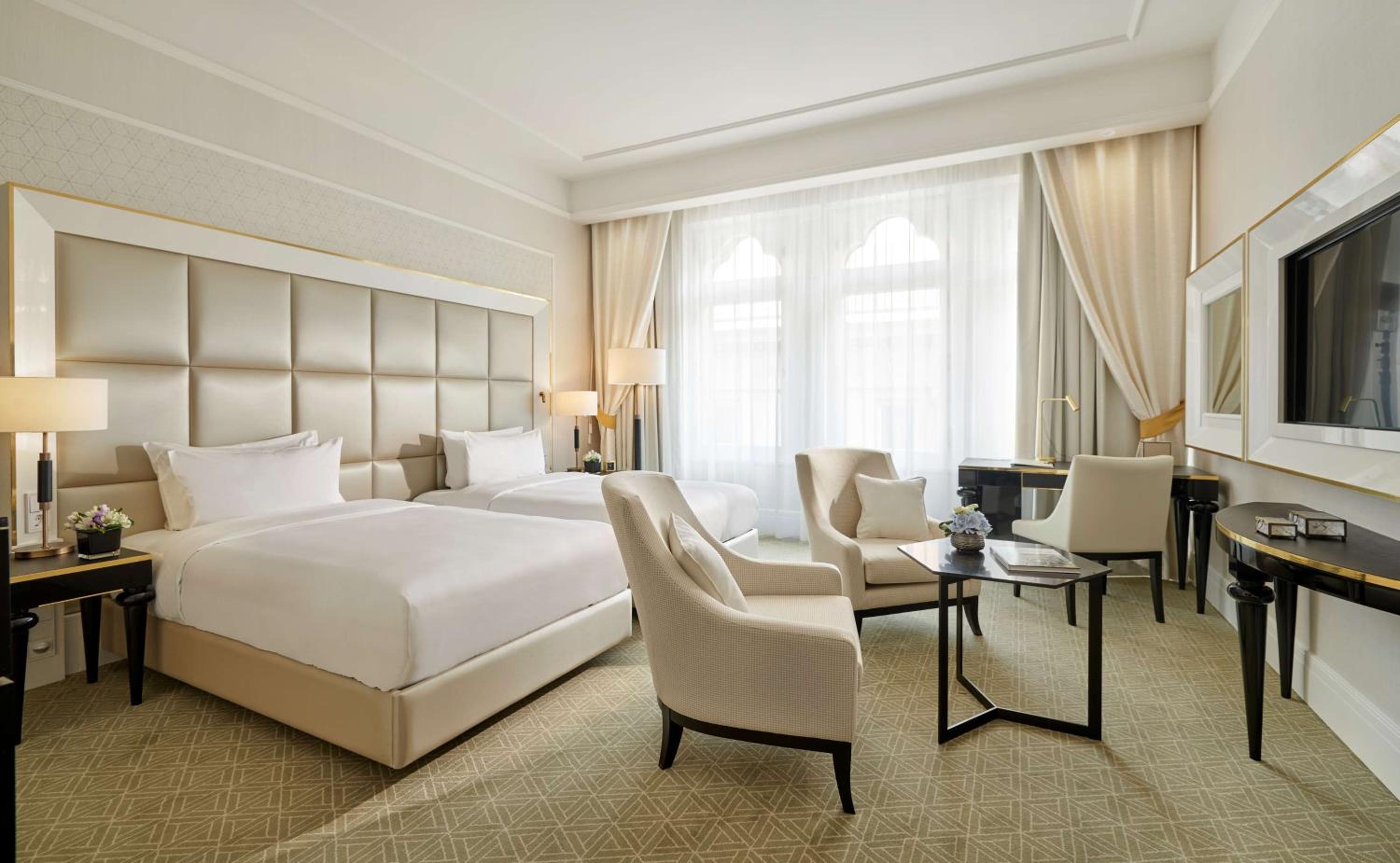Premium Zweibettzimmer mit Stadtblick