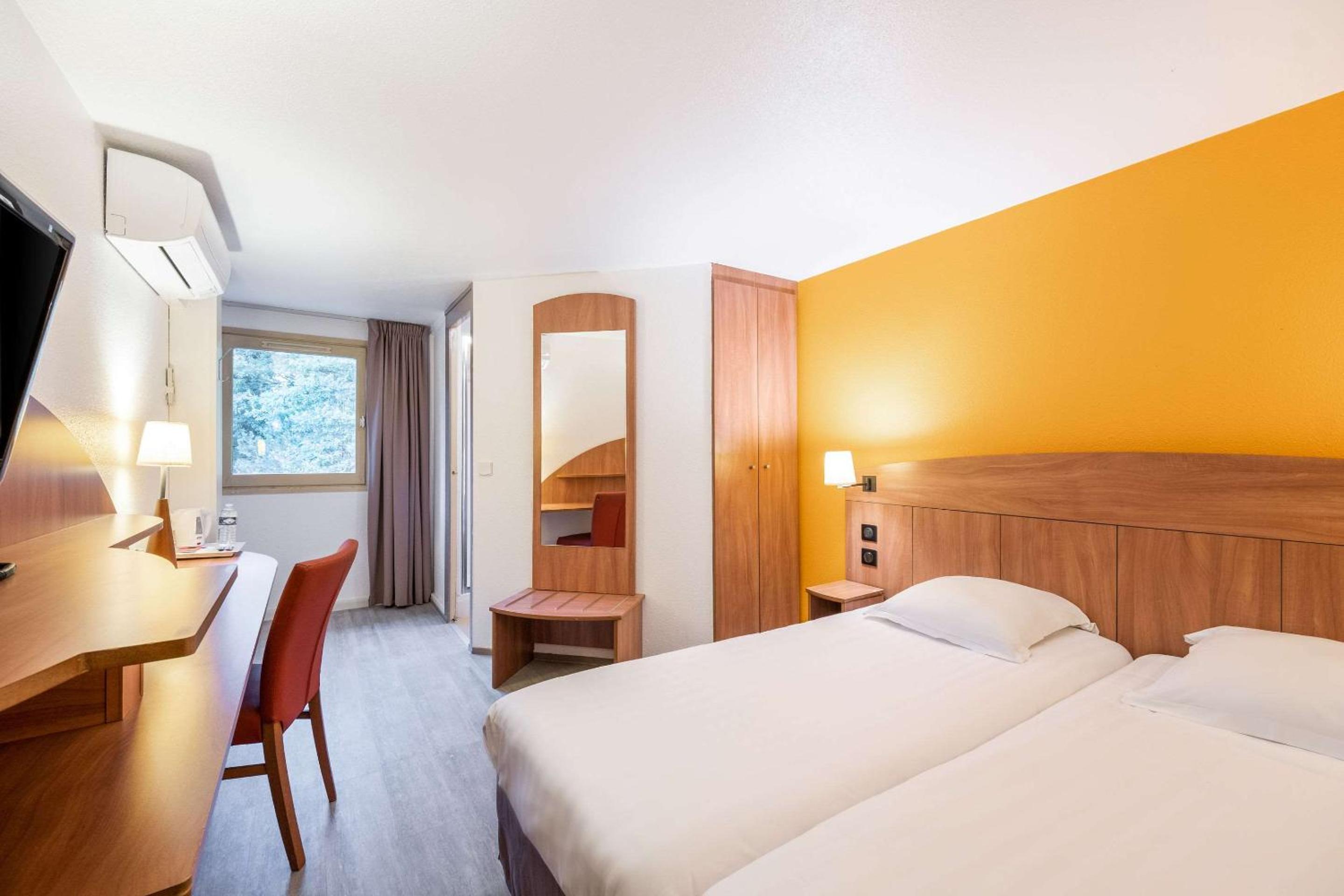 Twin Room photo 2