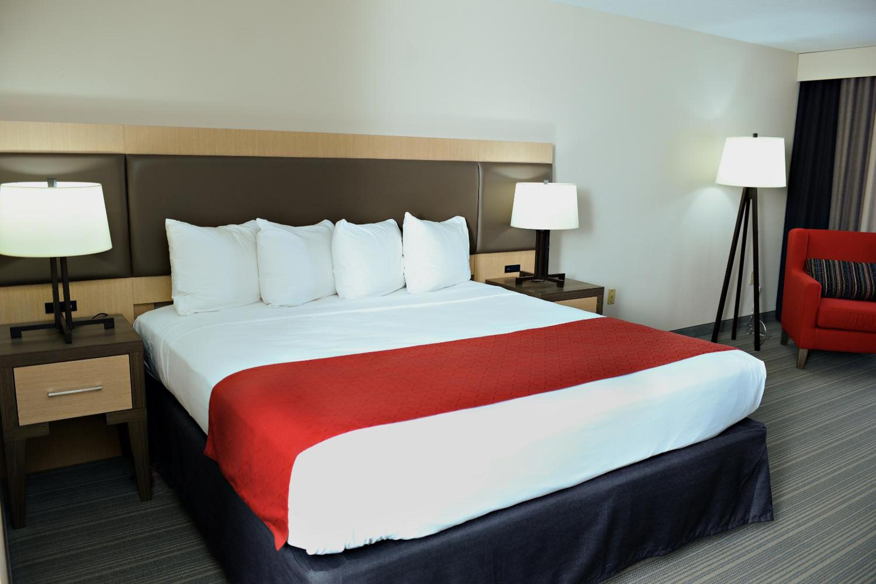 King Room - Disability Access - Photo 2