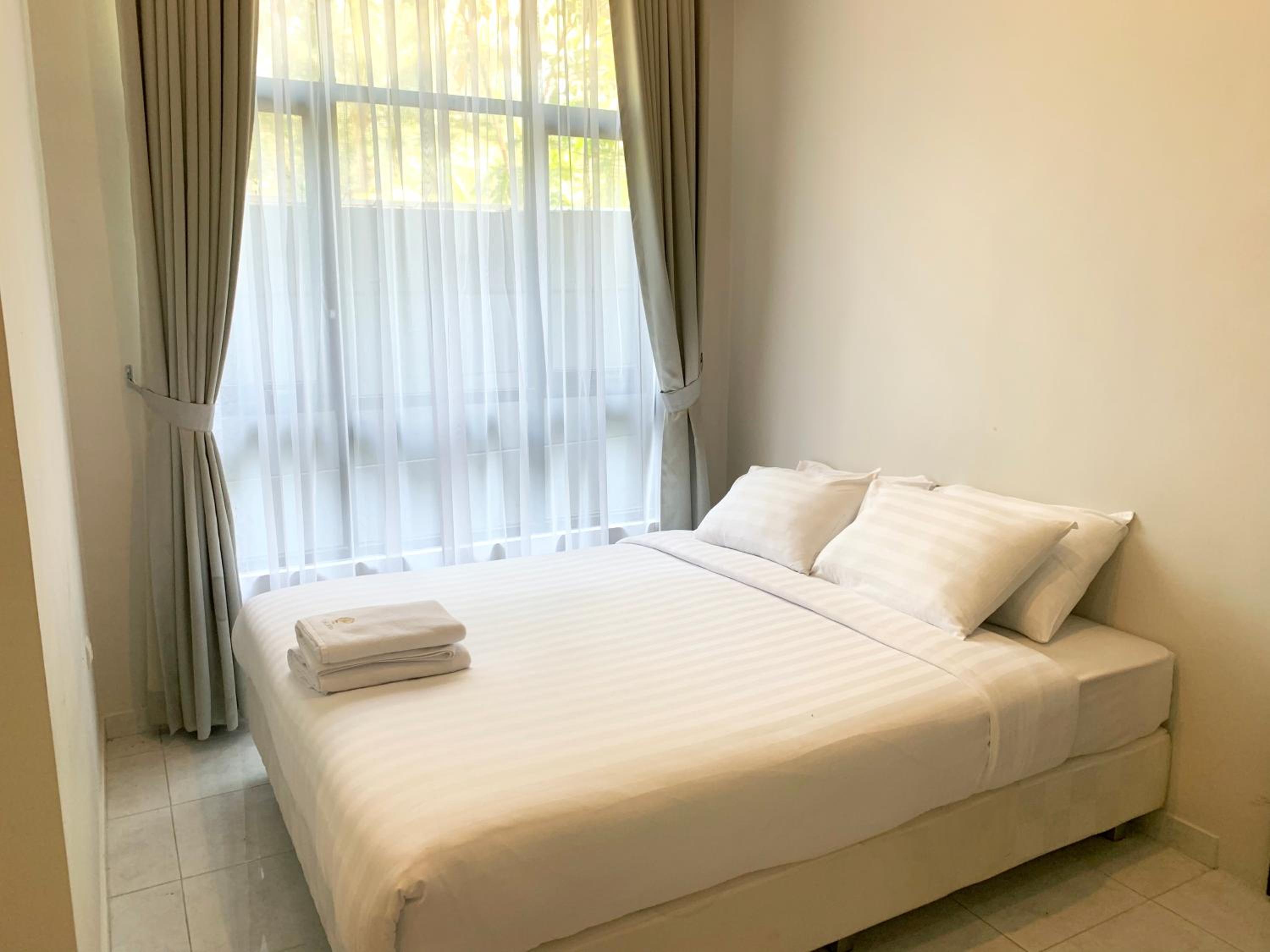Three-Bedroom Villa photo 3