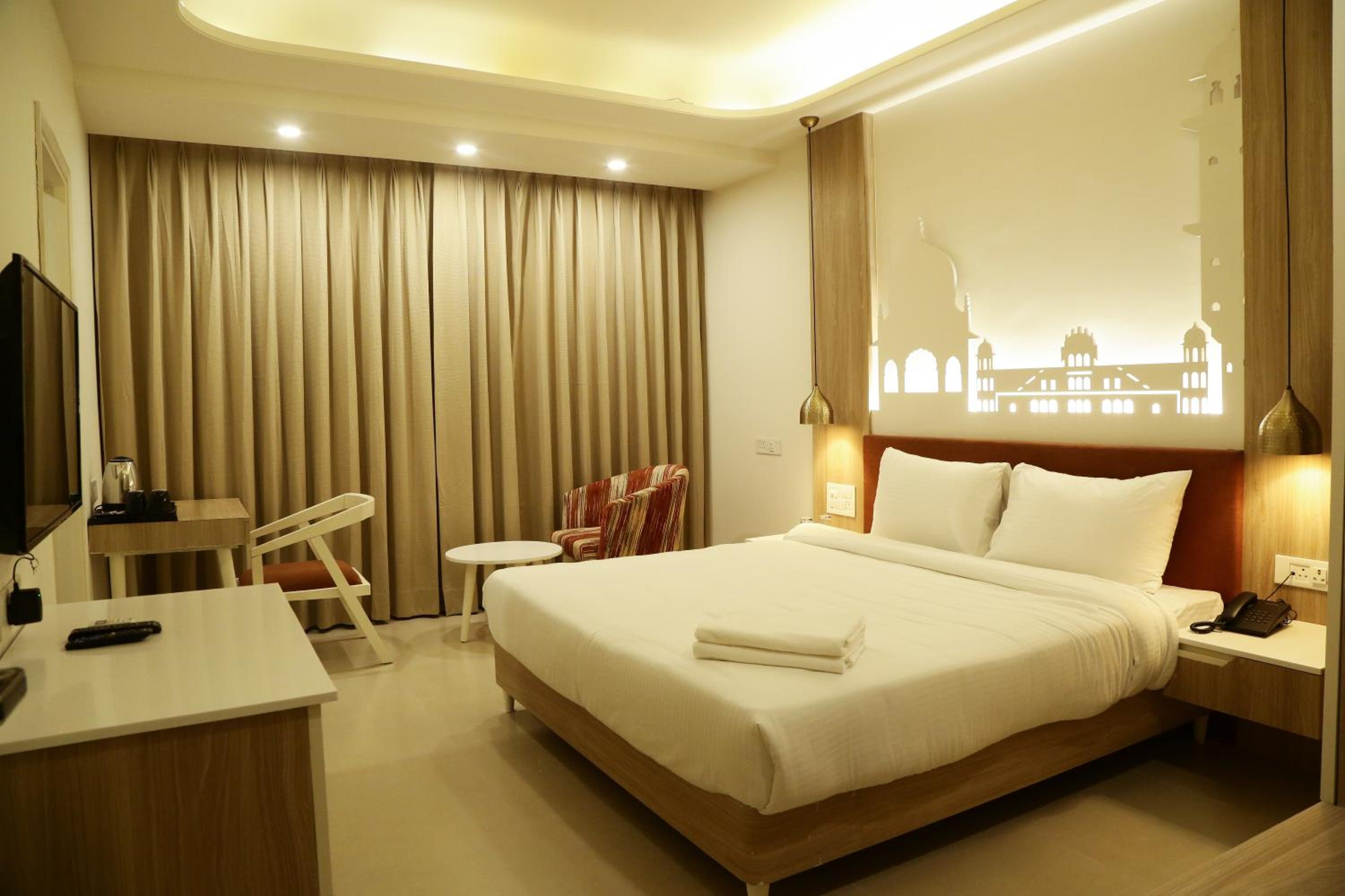 Superior Double Room - Photo 2