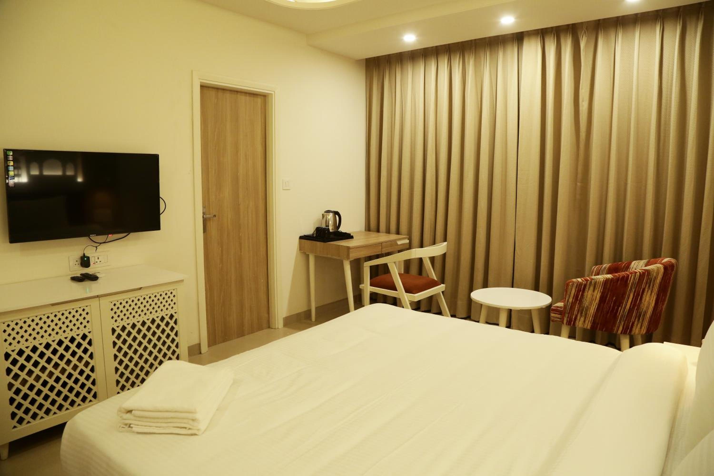 Superior Double Room - Photo 10