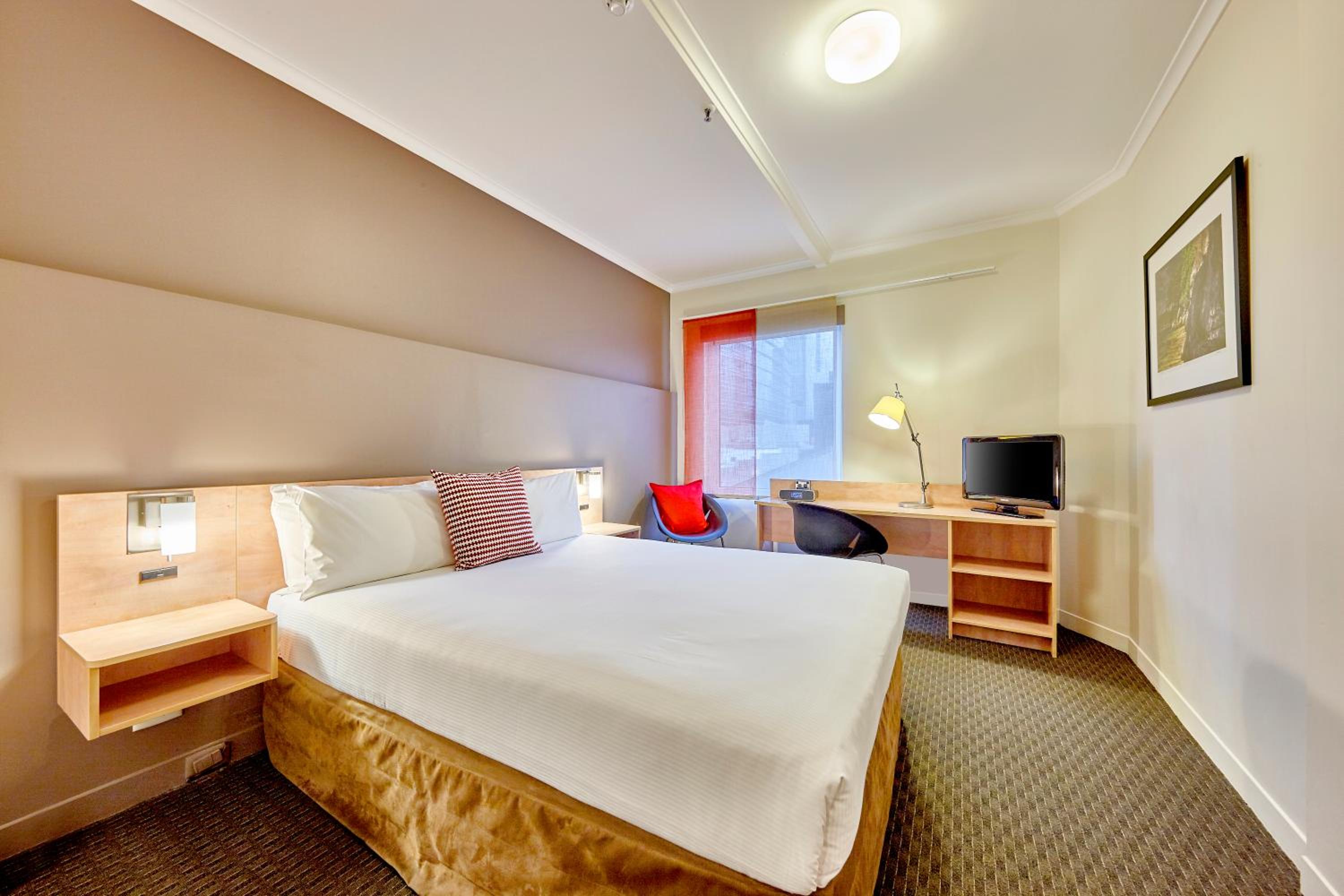 Accessible Standard Room with One Double Bed