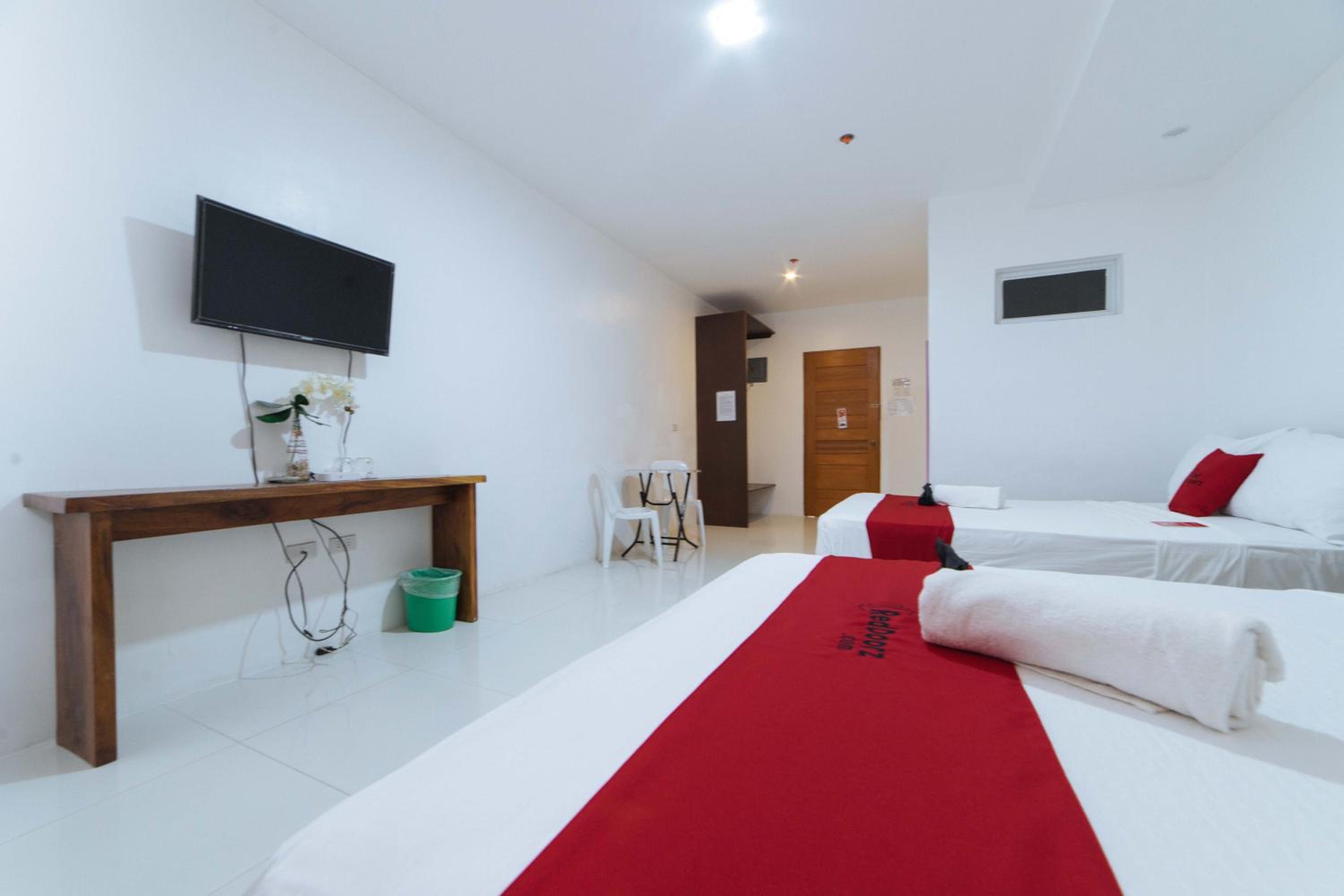 Deluxe Triple Room - Photo 3
