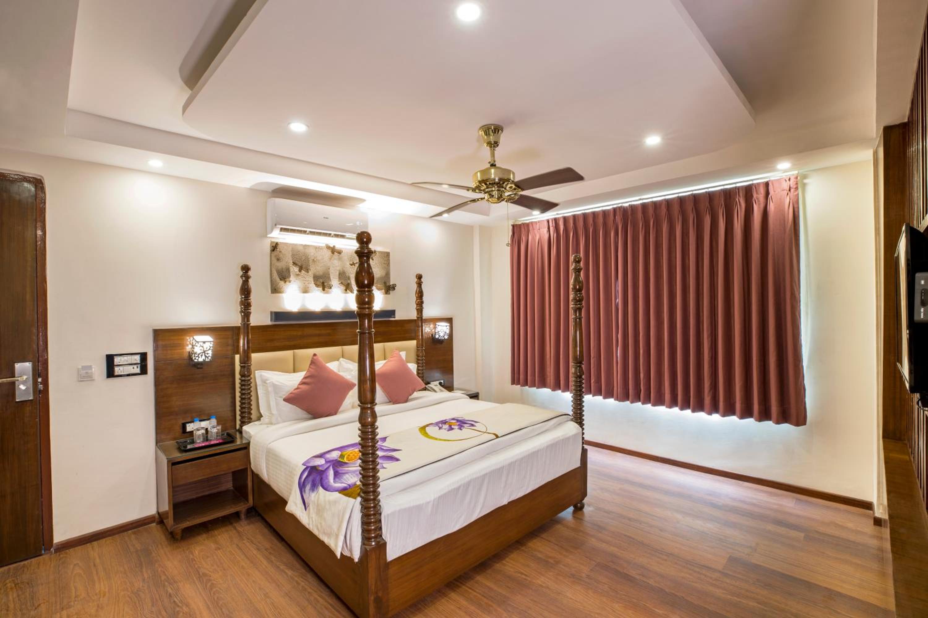 Suite - Photo 6