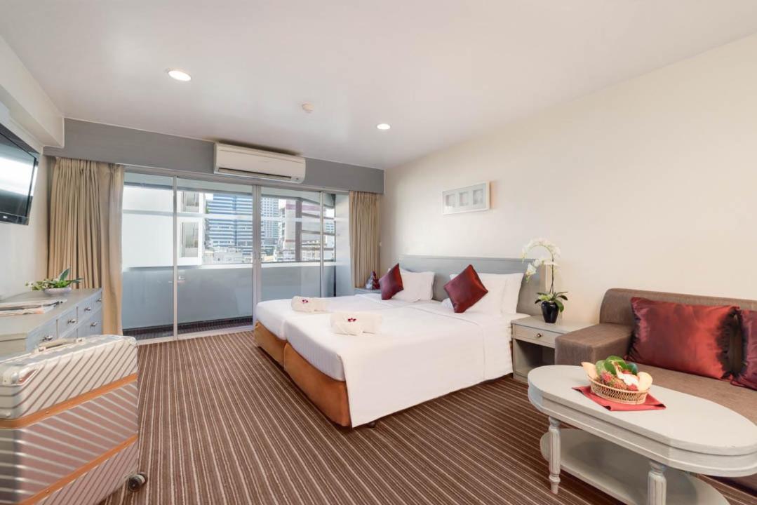 Superior Double or Twin Room photo 3