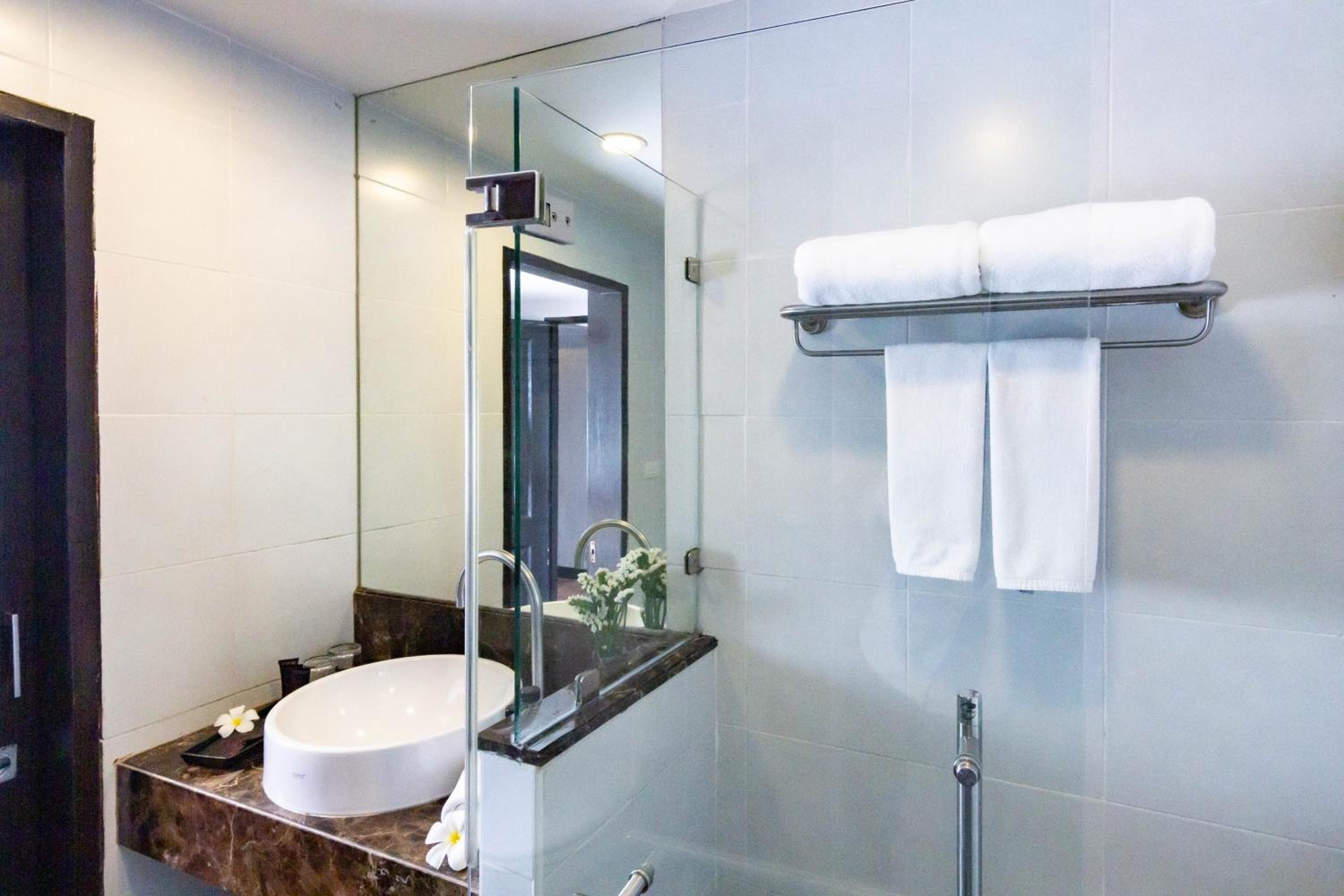 Superior Twin Room - Photo 5