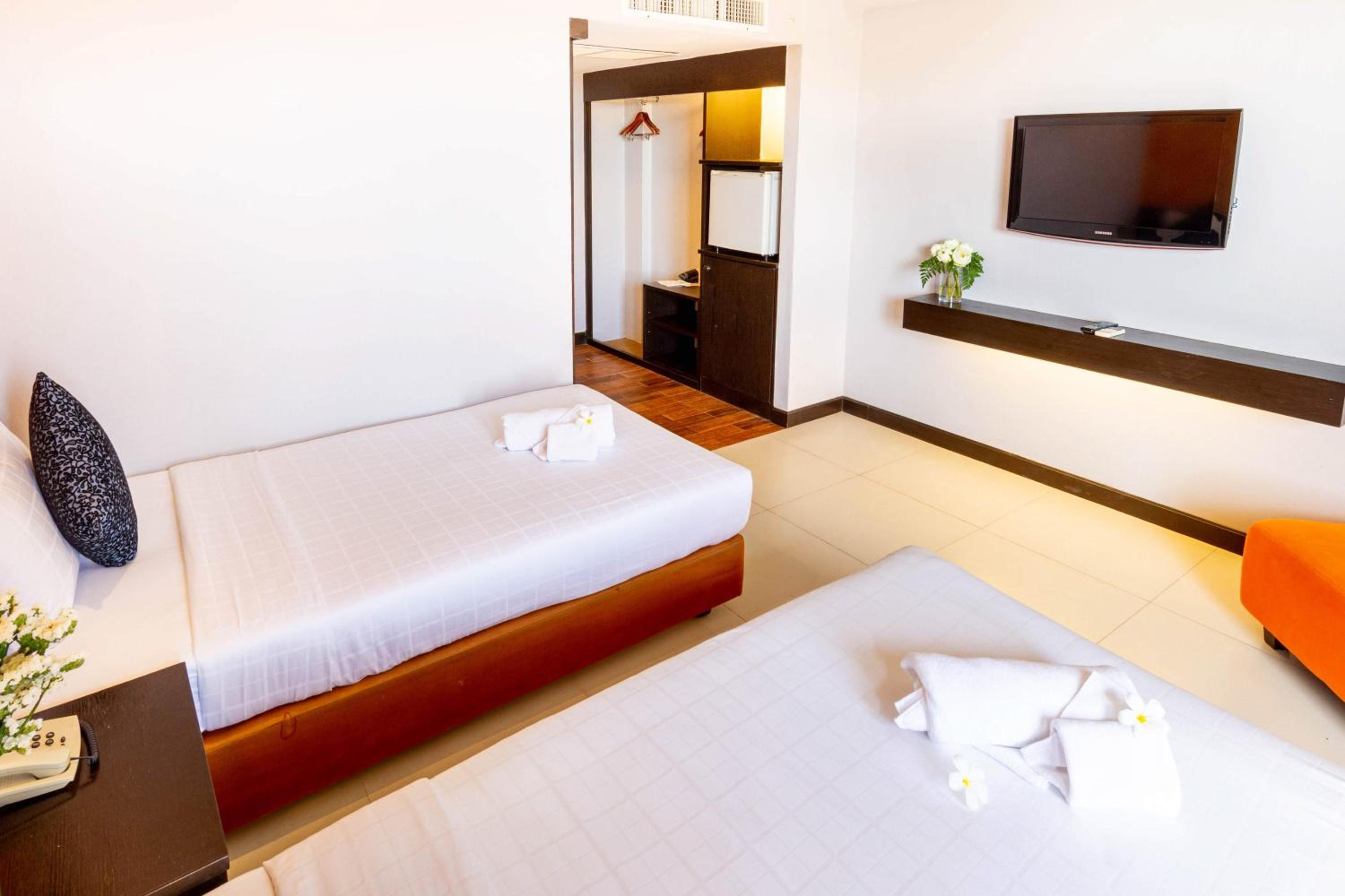 Superior Twin Room - Photo 7