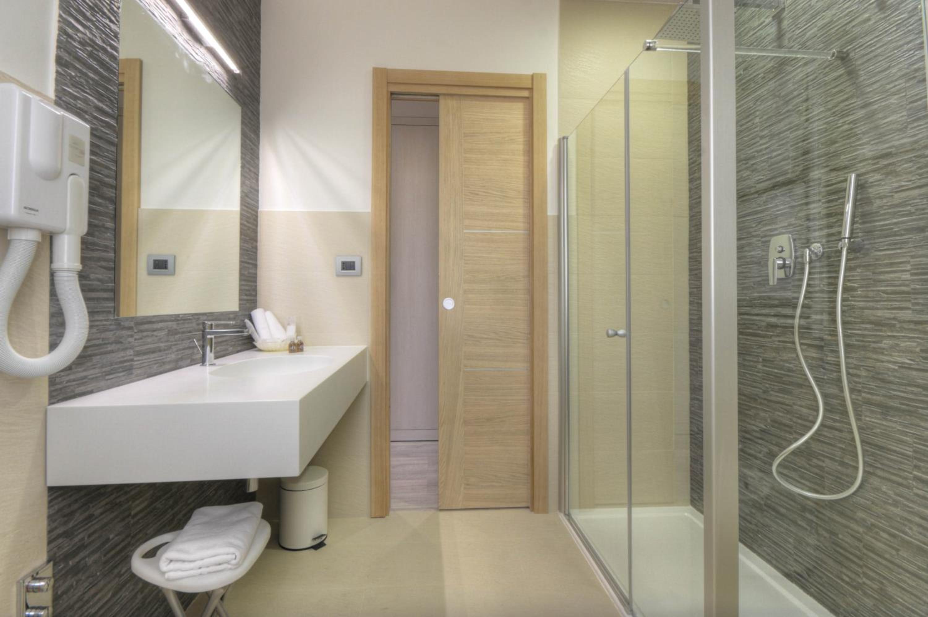 Double or Twin Room photo 2