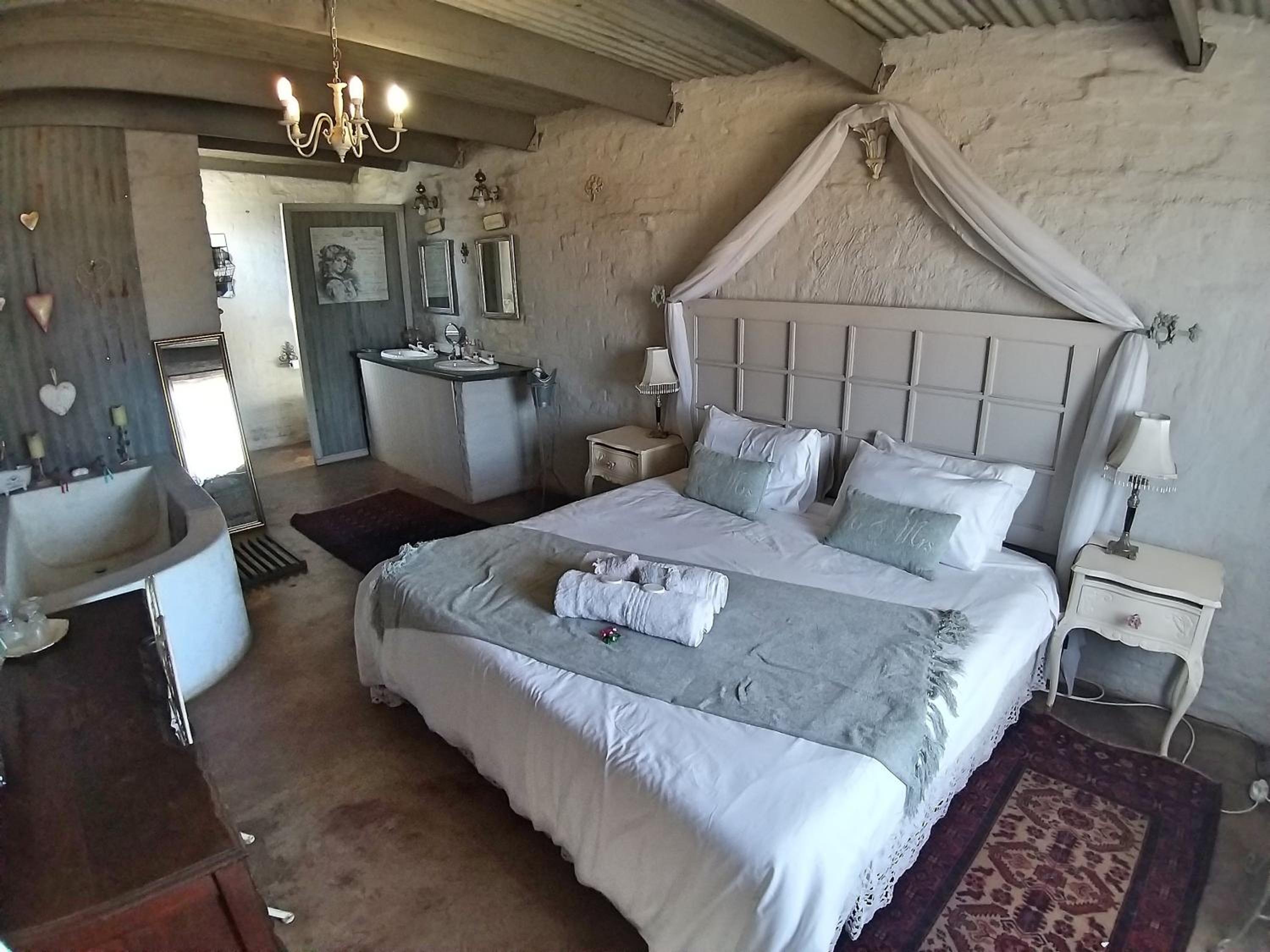 Deluxe King Room photo 3