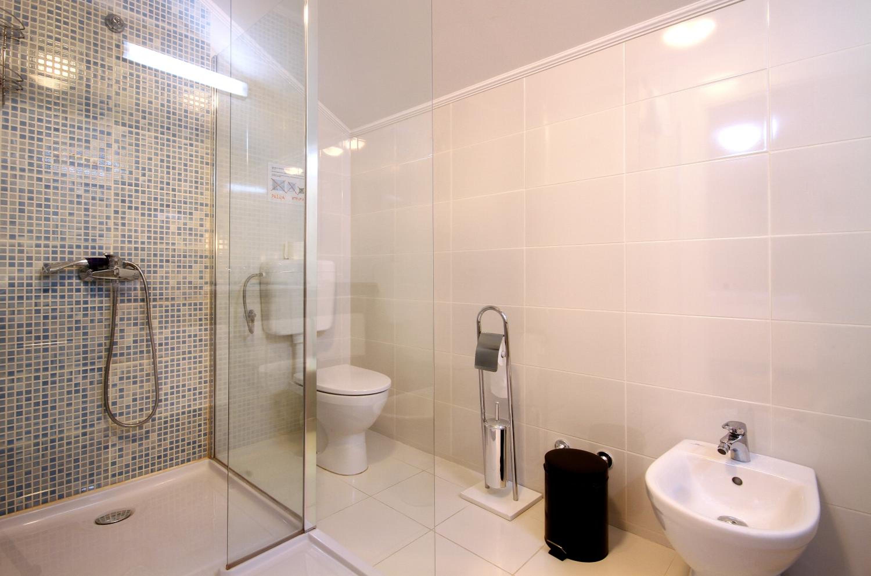 Standard Room with Balcony photo 2
