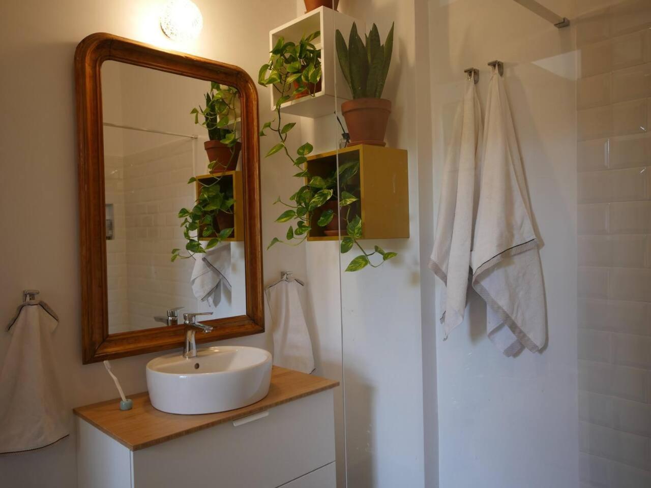 Standard Apartment - Photo 37