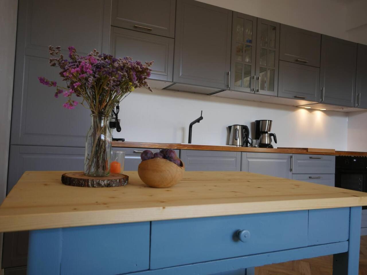 Standard Apartment - Photo 2