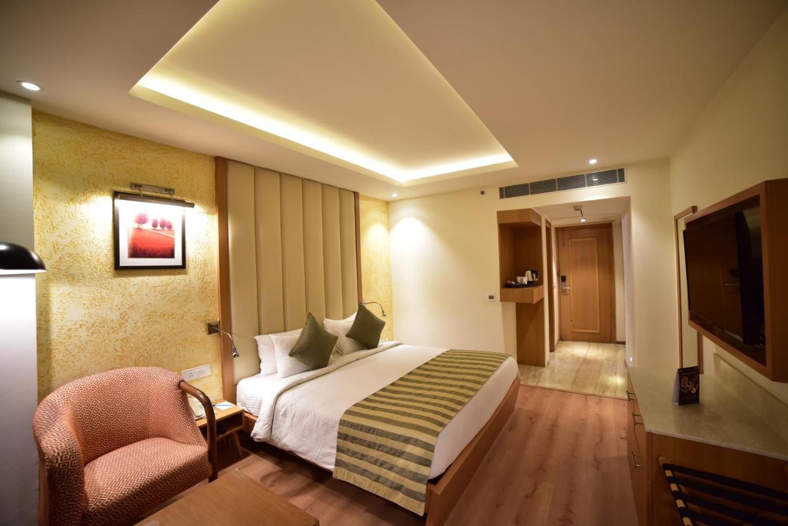 Standard King Room with 10% discount on F&B - Photo 7