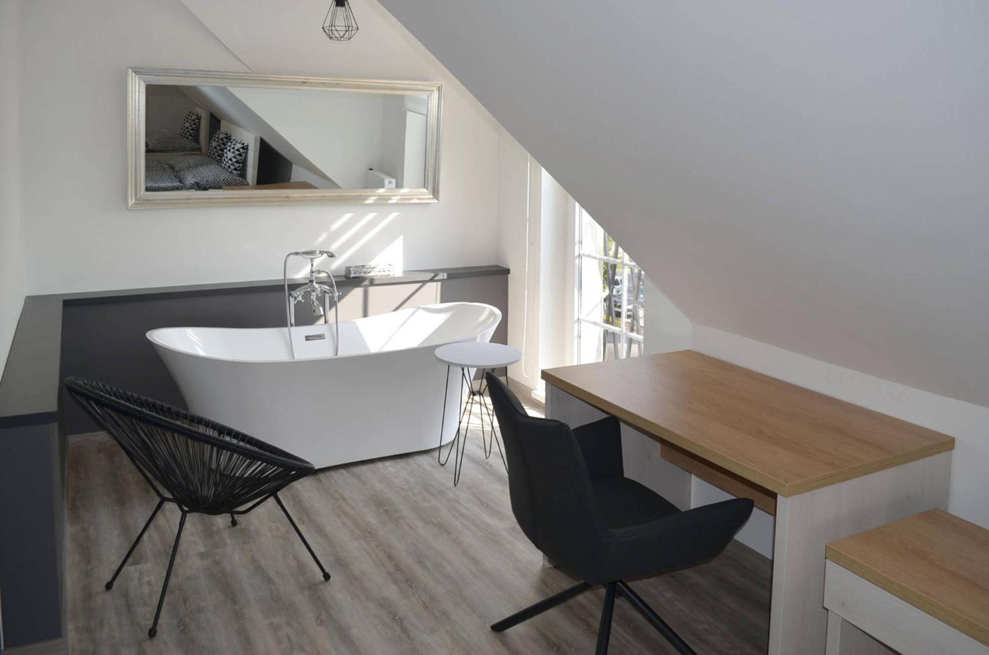Two Connecting Double Rooms