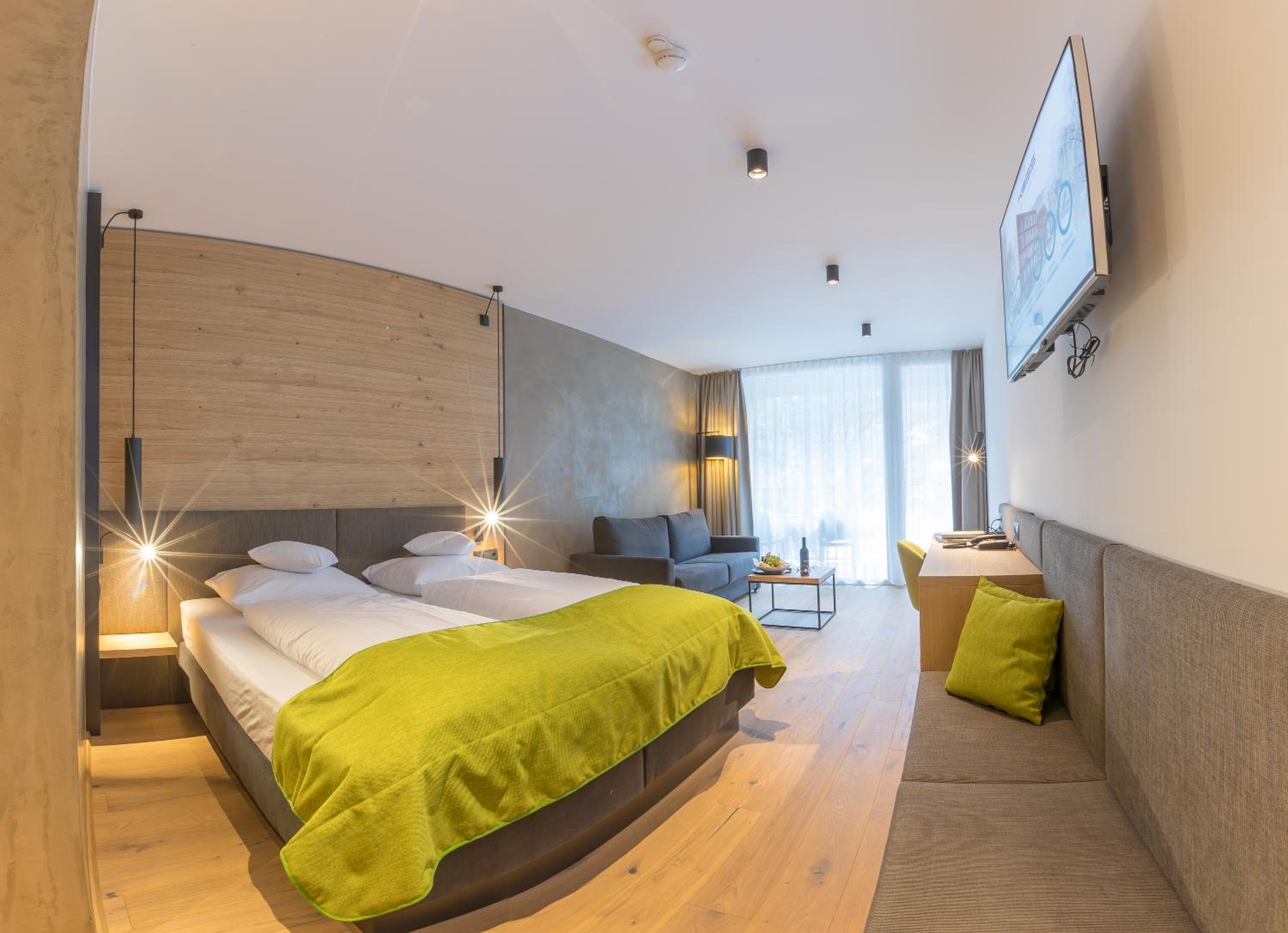 Deluxe Double Room photo 2