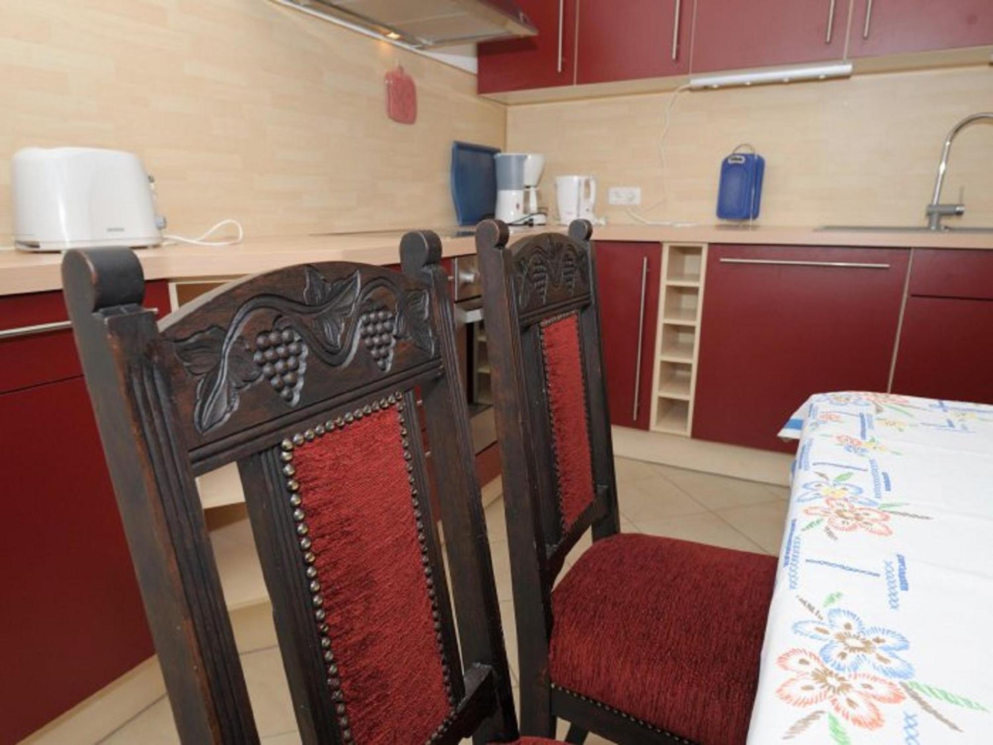 Apartment - Ground Floor photo 3