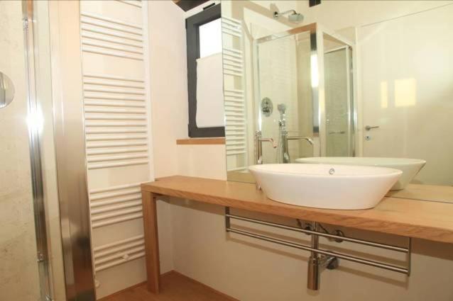 Double or Twin Room - Photo 2