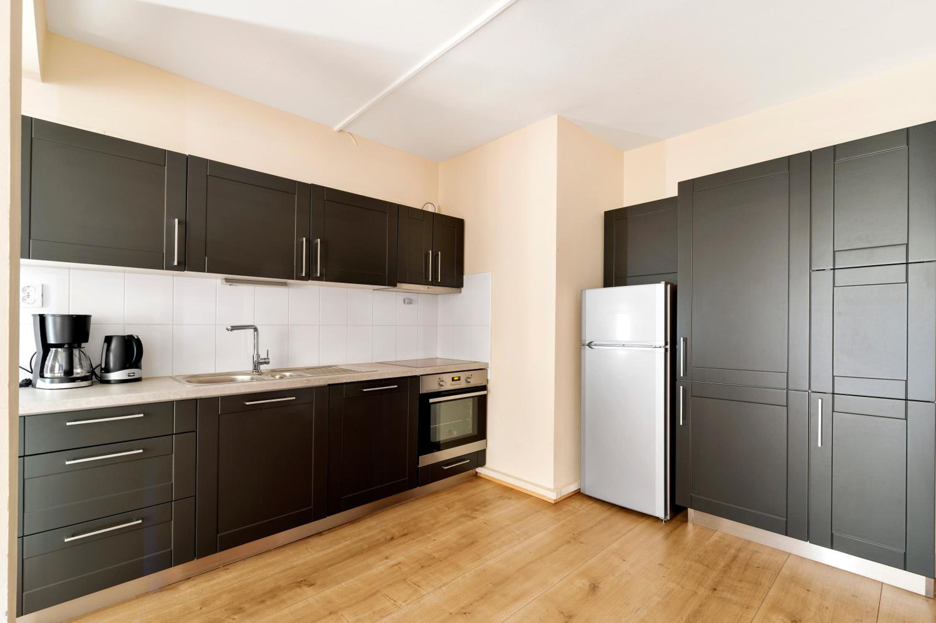 Two-Bedroom Apartment - Photo 13