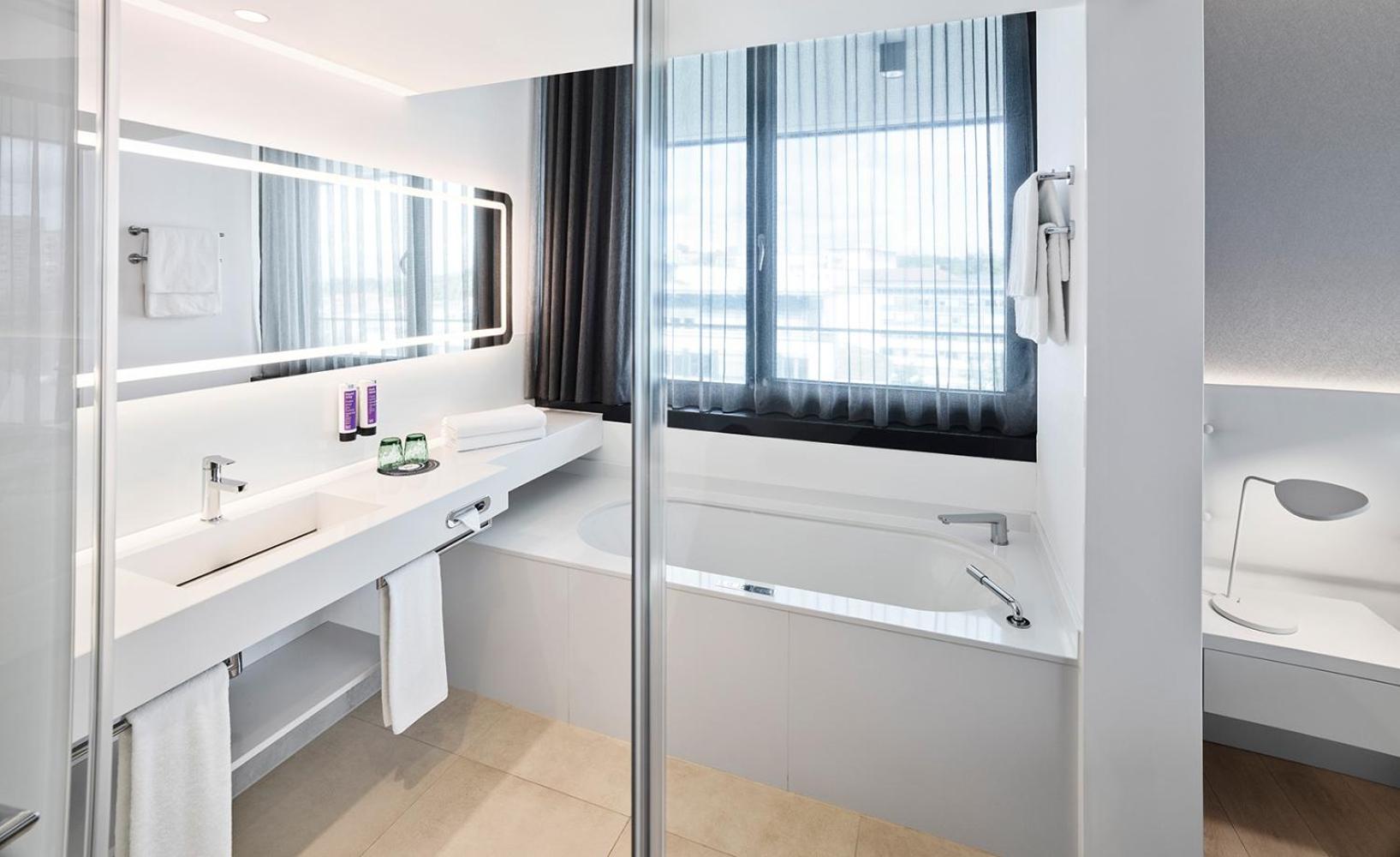 Backbeat Suite photo 3